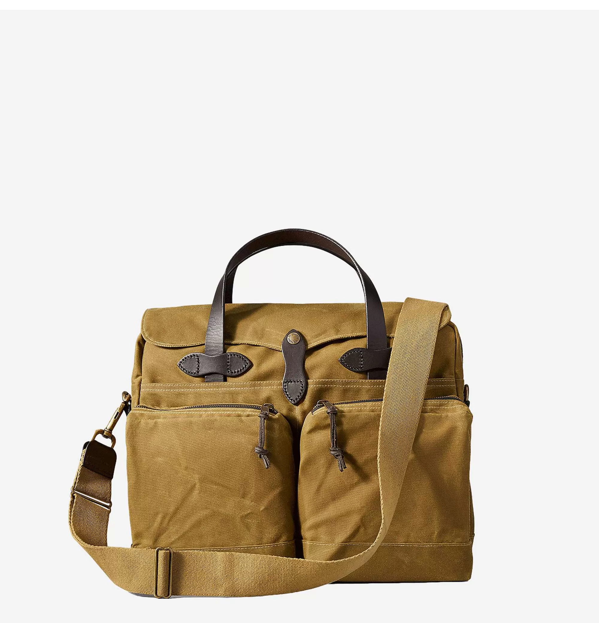 Maletín Clásico Filson 70140 en Tono Arena - Bandolera Duradera con Portabilidad para Todo el Día, Diseño Funcional en Lona Reforzada