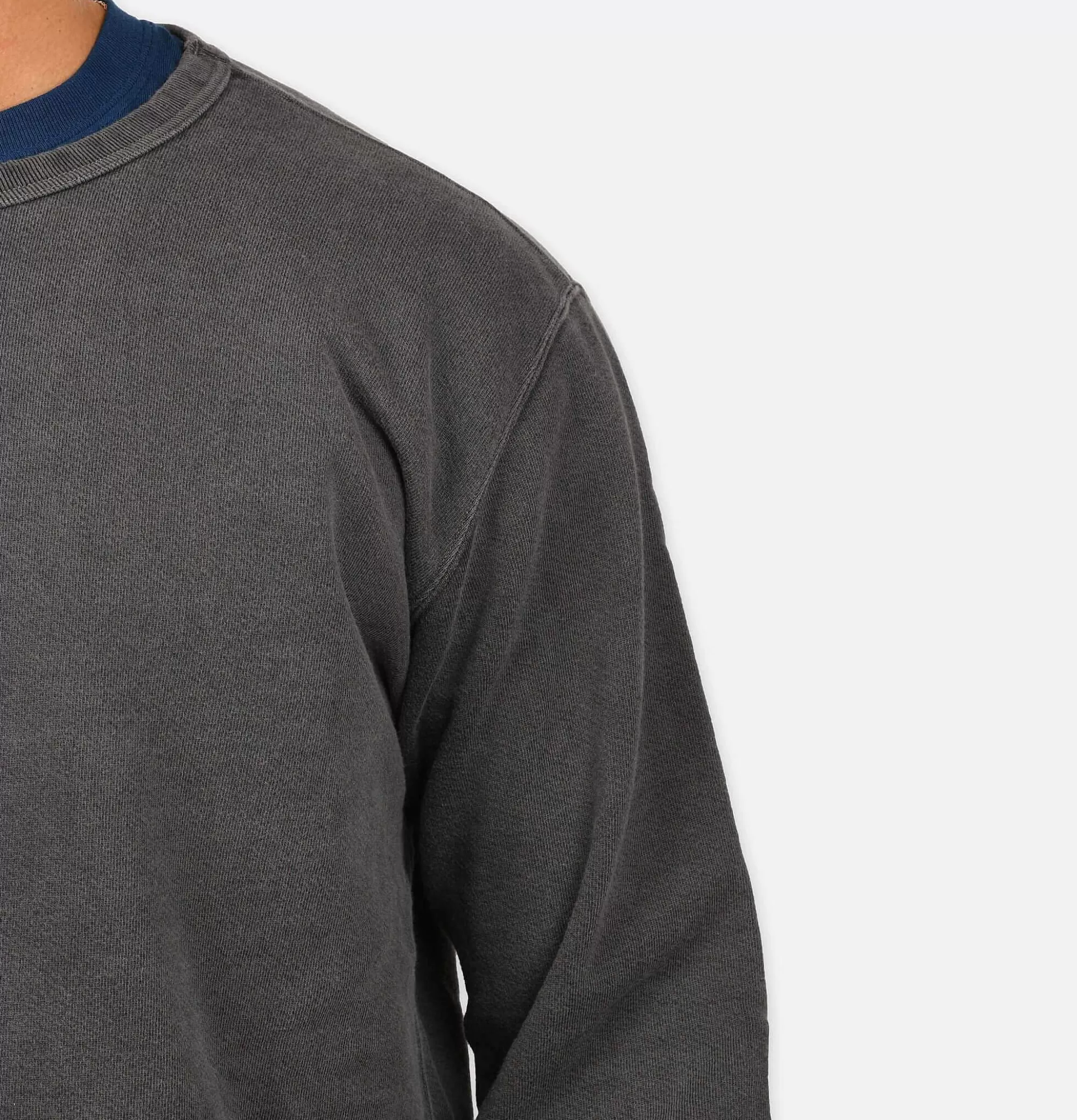 Sudadera GOOD ON - Tejido premium de 270 gr en negro clásico para hombre y mujer - Cuello redondo y confort duradero