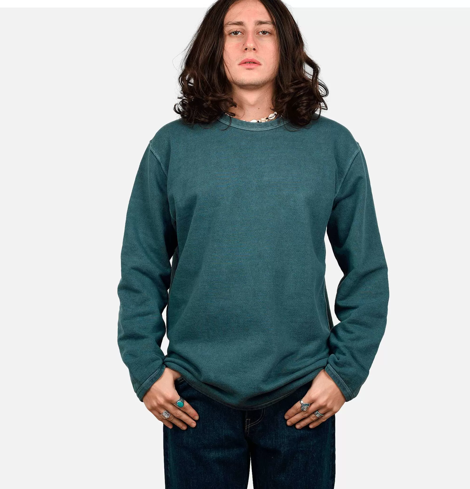 Sudadera GOODON Cuello Redondo en Gris Pizarra - Buzo de Invierno 9oz con Tejido Polar Cálido - Conjunto Unisex para Clima Frío
