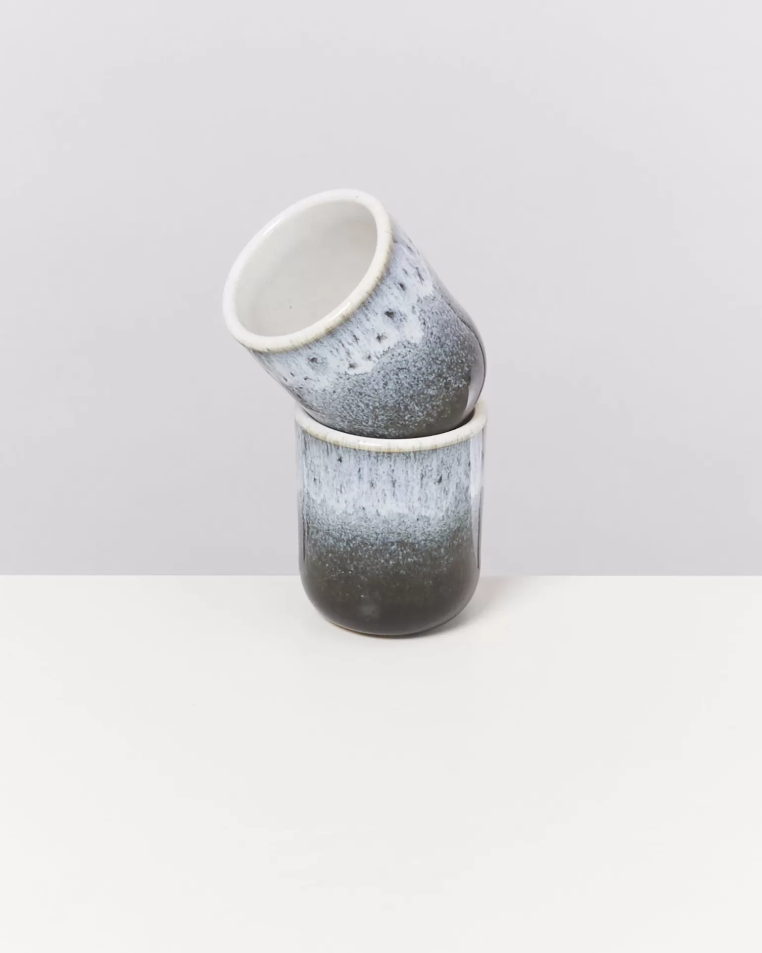Miio Alcachofra - Taza Expreso Profesional en Negro Intenso, Diseño Ergonómico para Preparación de Café Premium