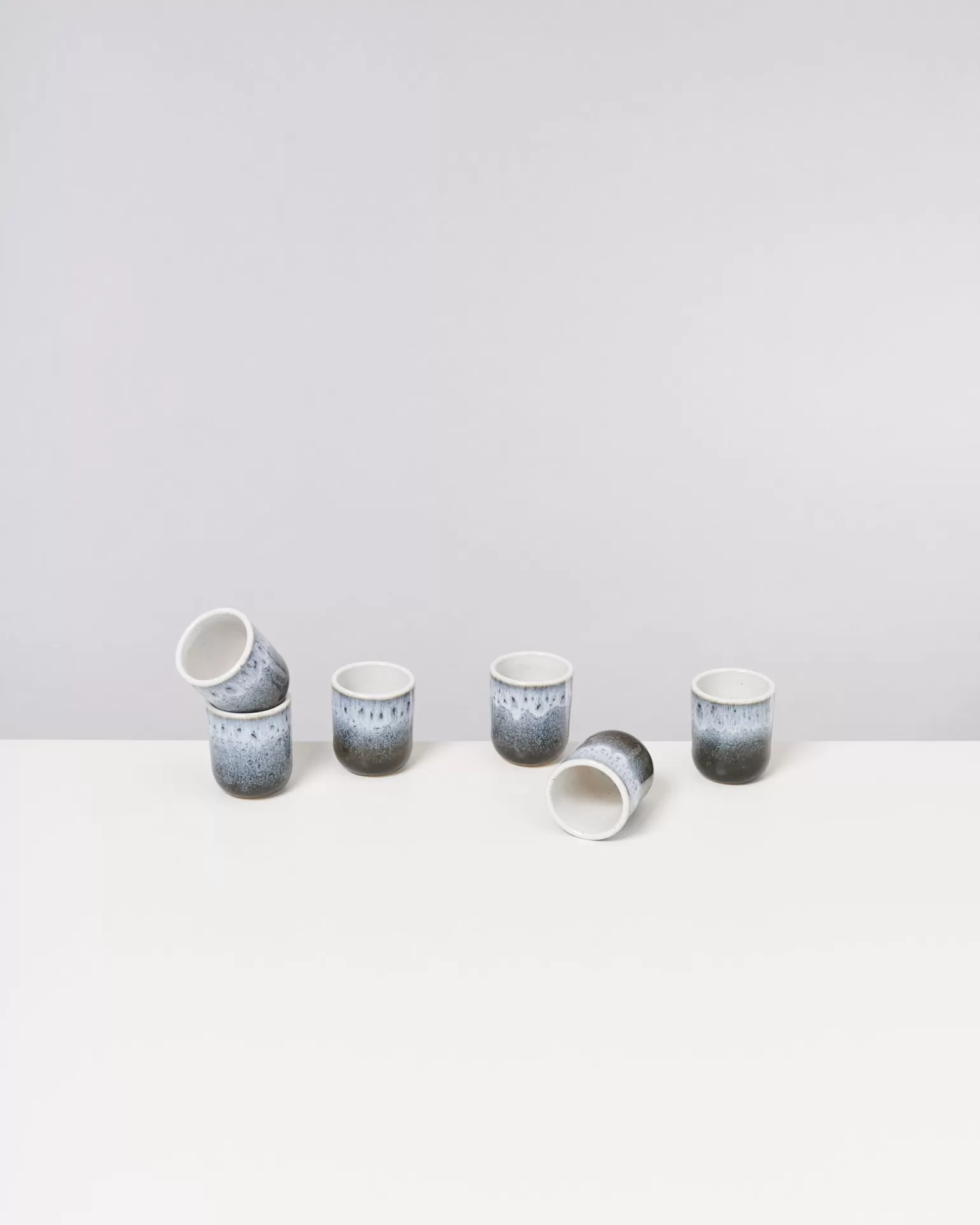 Miio Alcachofra - Taza Expreso Profesional en Negro Intenso, Diseño Ergonómico para Preparación de Café Premium