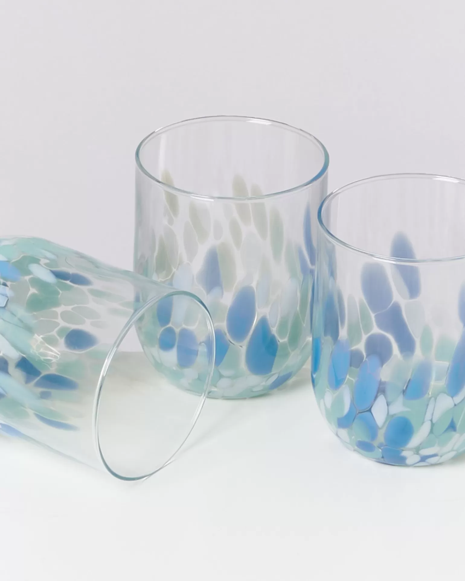 Vaso de Cristal Grande Miio Alegria - Diseño Elegante con Gotas Azules y Blancas para Hogar
