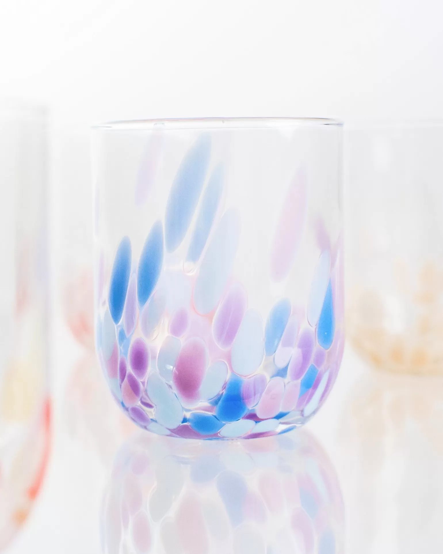 Lámpara de Cristal con Diseño de Gotas Grandes en Lila Suave - Colección Alegría by Miio Motel