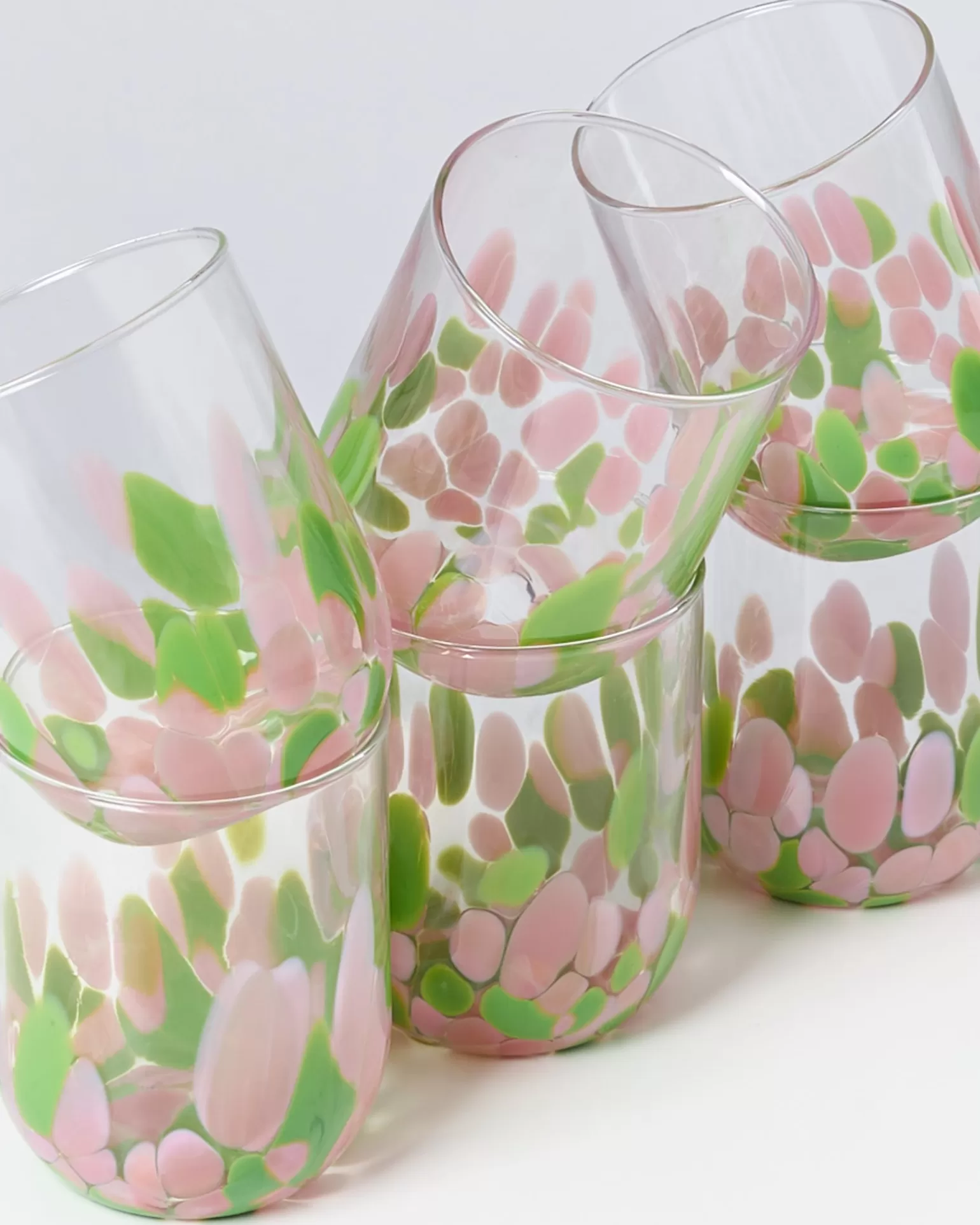 Liquidación Exclusiva - Juego de 6 Vasos Miio Alegria con Gotas Decorativas | Cristal Transparente en Tonos Rosado y Verde