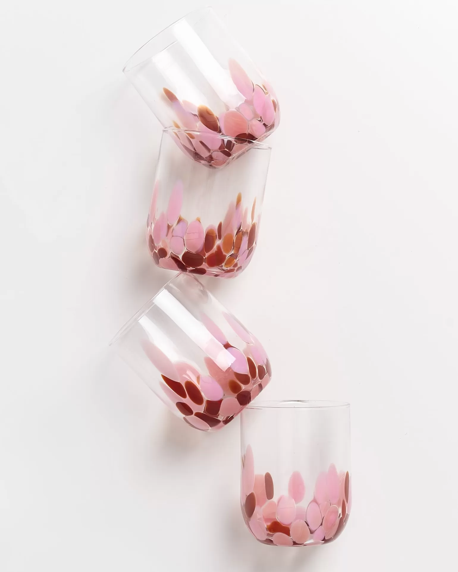 Juego de 4 Copas Elegantes Miio Alegria - Diseño en Tono Ámbar Rosado, Calidad Hotelera a Precio Accesible