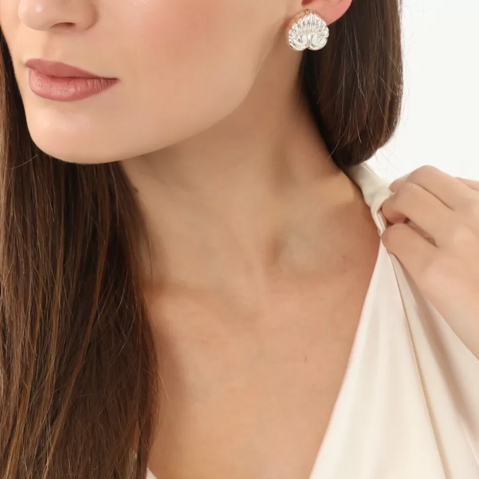 Aretes Folli Follie Mujer - Plata Brillante con Detalles Clásicos  

Diseño Antiguo en Plata: Aretes Elegantes con Motivo Anthemion Estilo Griego