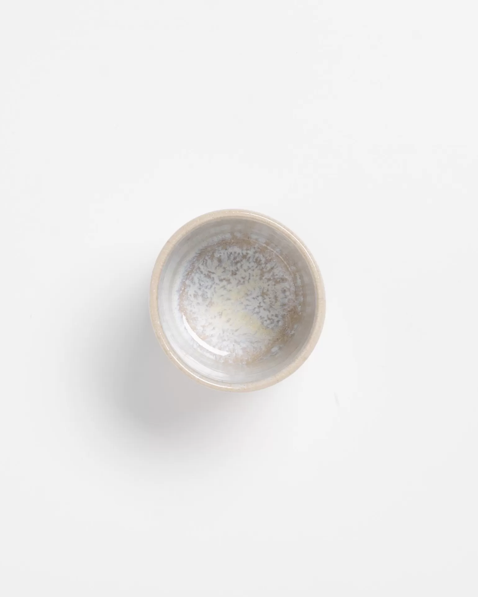 Taza Motel Miio Areia - Modelo Compacto en Blanco Puro