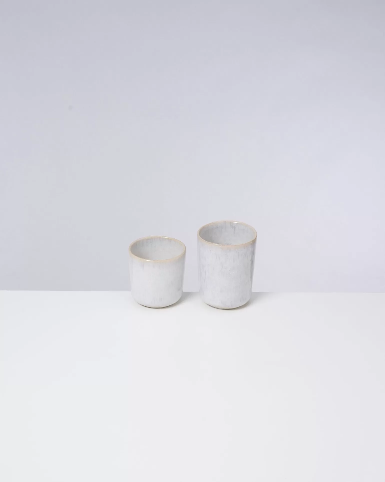 Taza Motel Miio Areia - Modelo Compacto en Blanco Puro