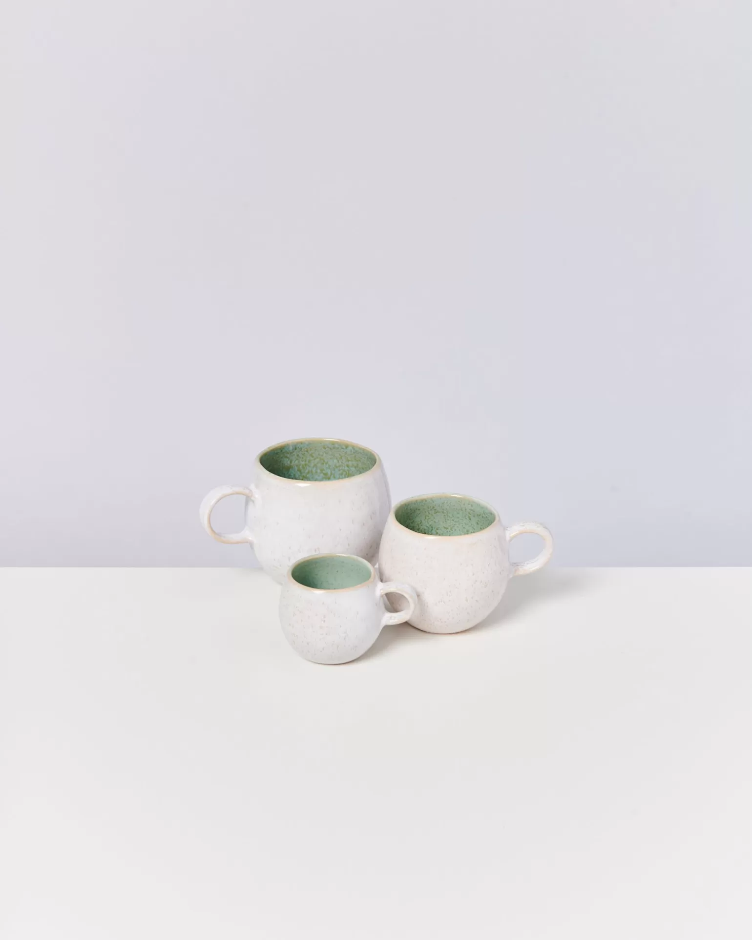 Taza Pequeña Motel Miio Areia en Verde Menta - ¡Oferta de Liquidación Exclusiva!