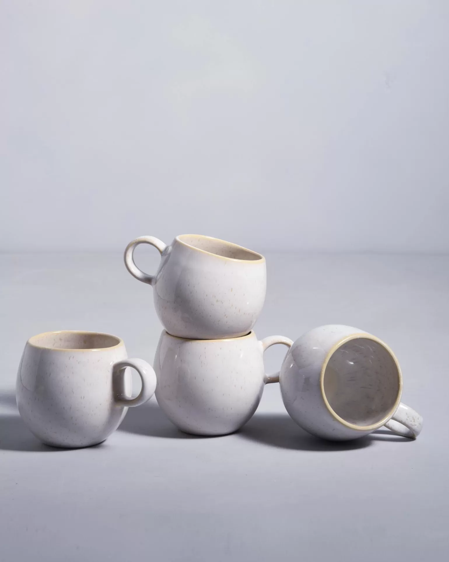 Oferta Especial: Juego de 4 Tazas Pequeñas Motel a Miio Areia con Acabado Arena - ¡Colección Limitada!