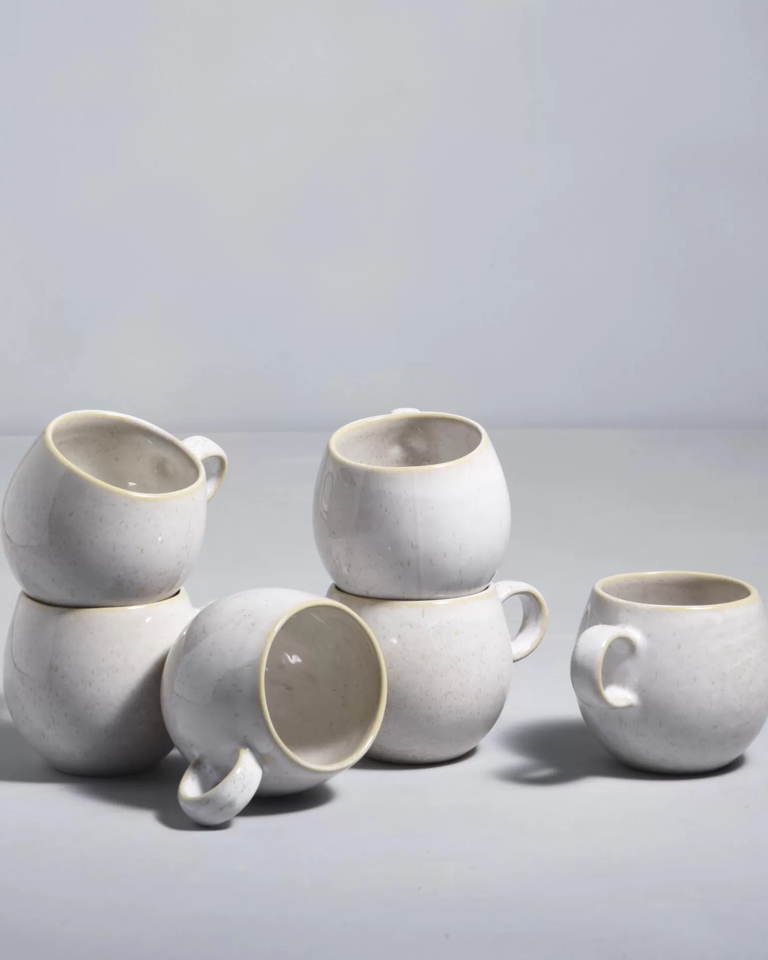 Juego de 6 Tazas Compactas Motel Arena Miio - Diseño Moderno para Bebidas Calientes y Frías