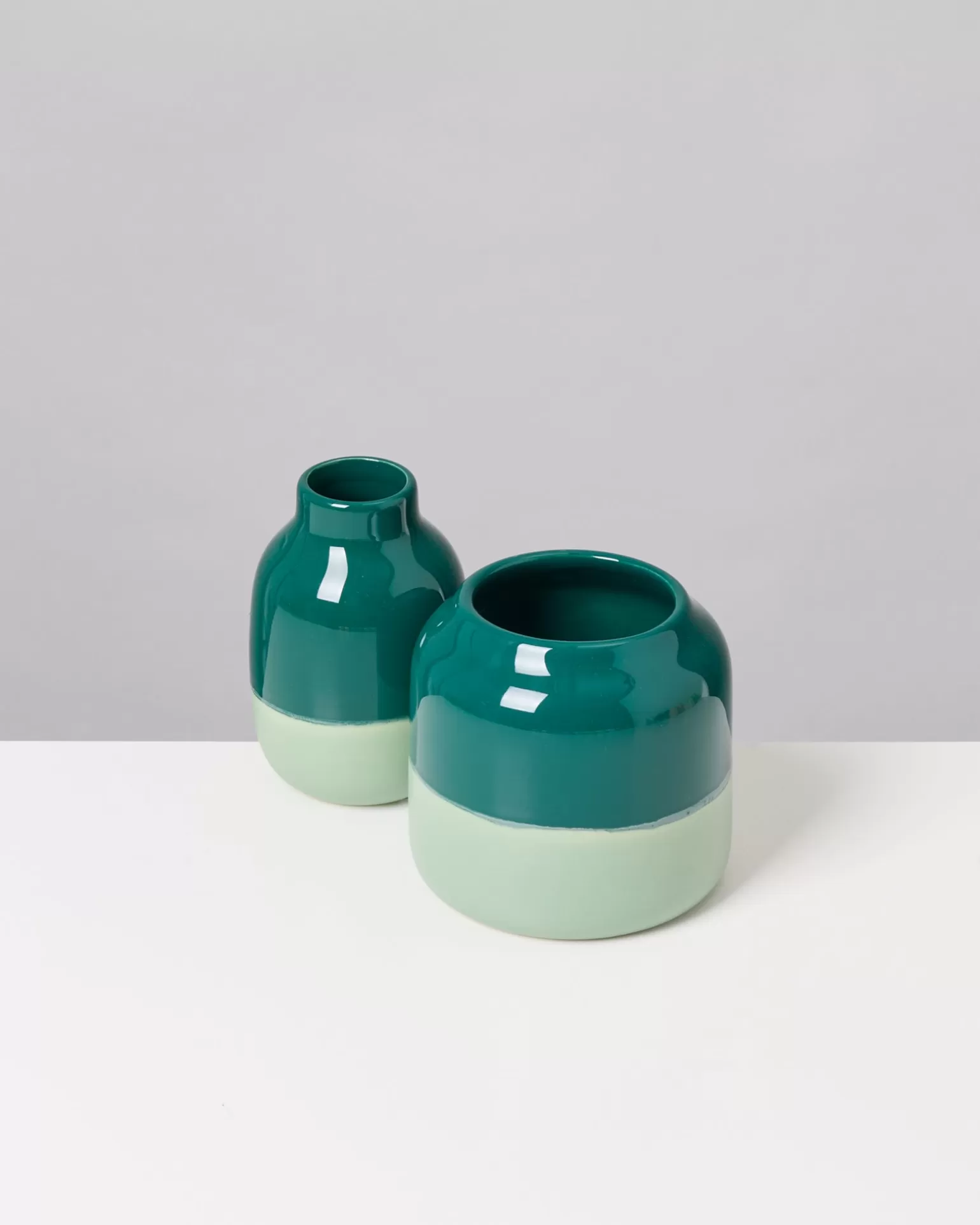 Oferta Relámpago: Jarrón Infantil Miio Bebé by Motel - Verde Bosque con Toques de Salvia Natural | Edición Coleccionista ¡Últimas Unidades!