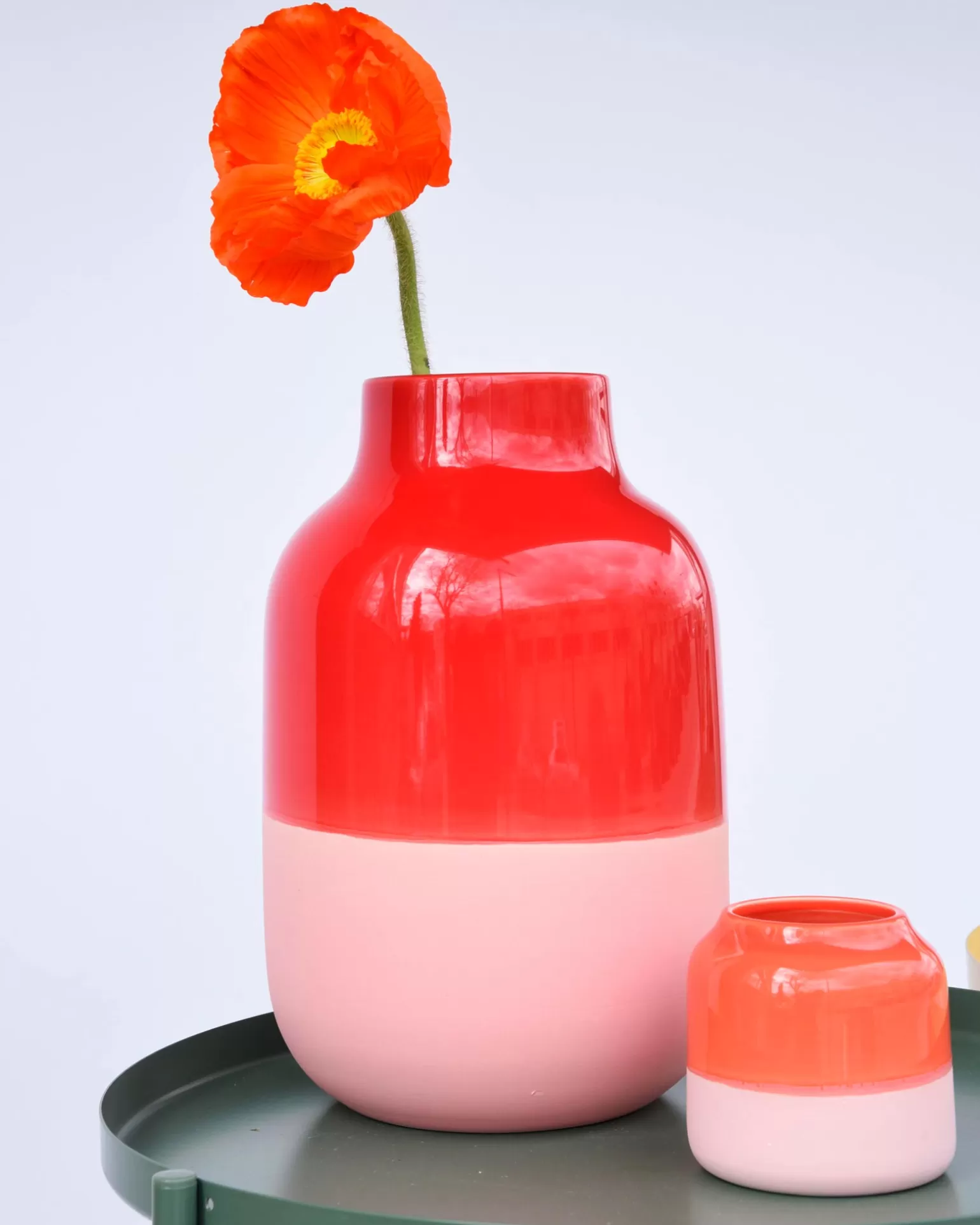 Jarrón Decorativo para Bebés Miio - Coral Rosado con Diseño Minimalista