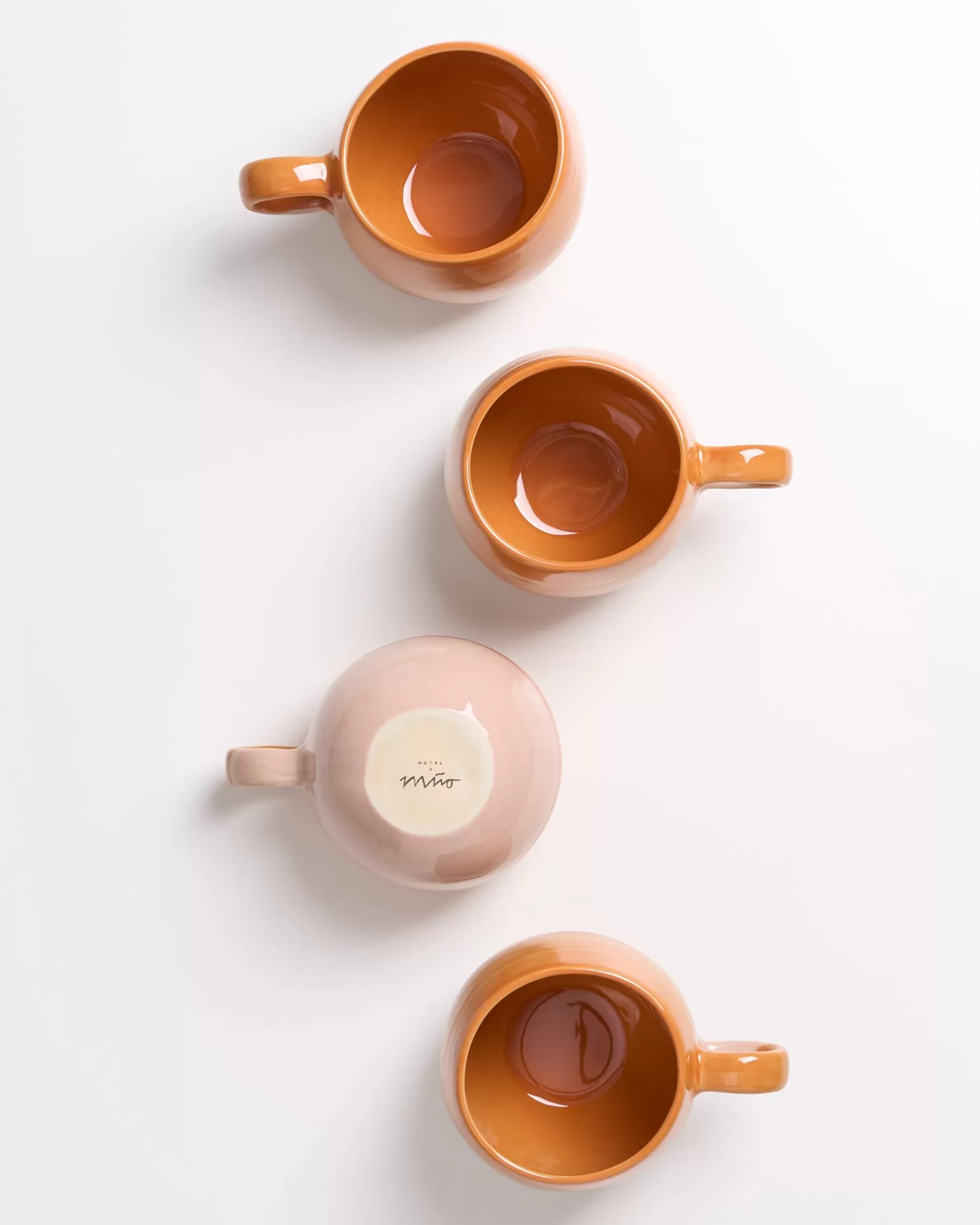 Juego de 4 Tazas Grandes Naranja - Colección Miio Bica para Café | Diseño Duradero de Cheap Motel