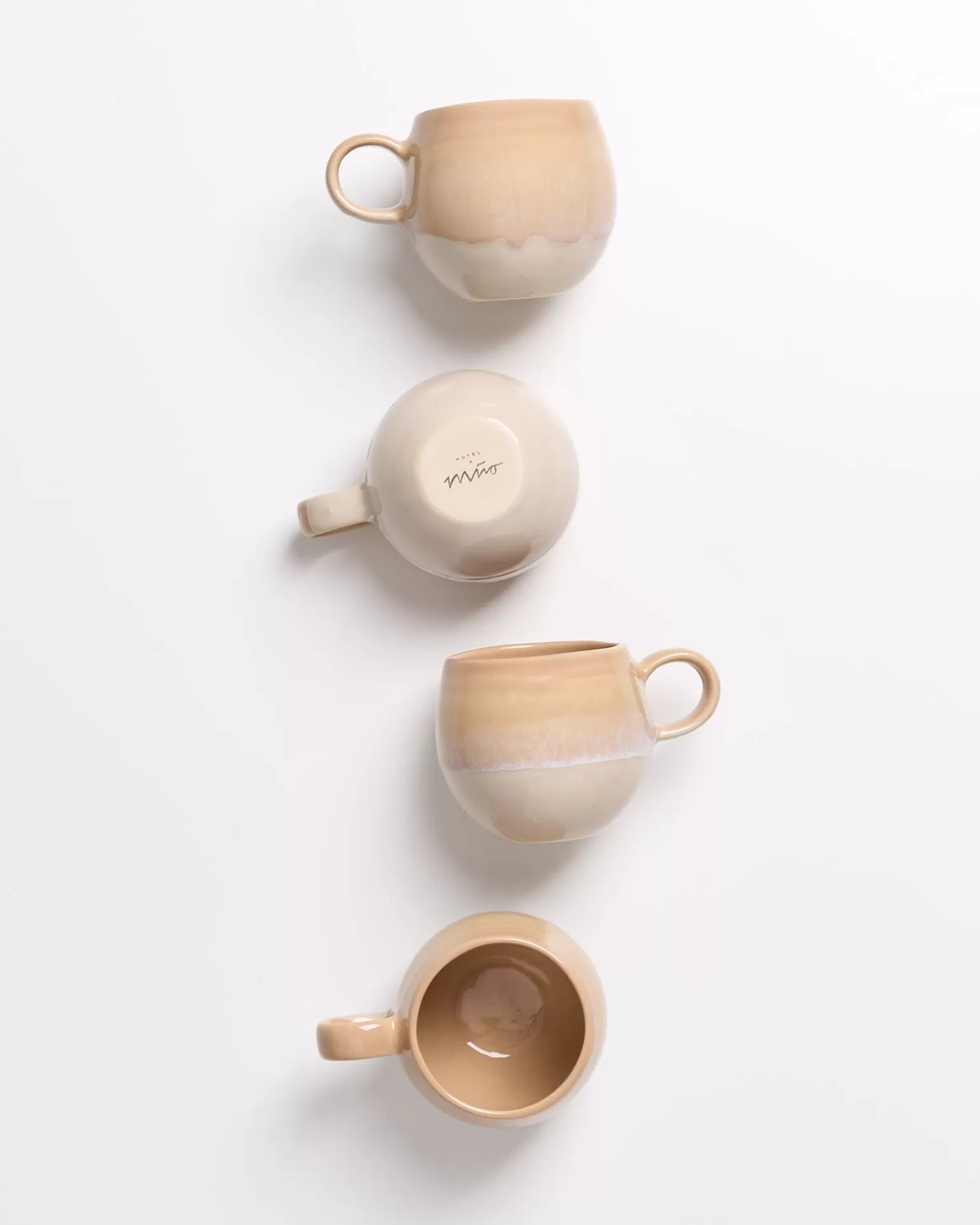Oferta: Juego de 4 Tazas Pequeñas Miio Bica en Arena - ¡Últimas Unidades!