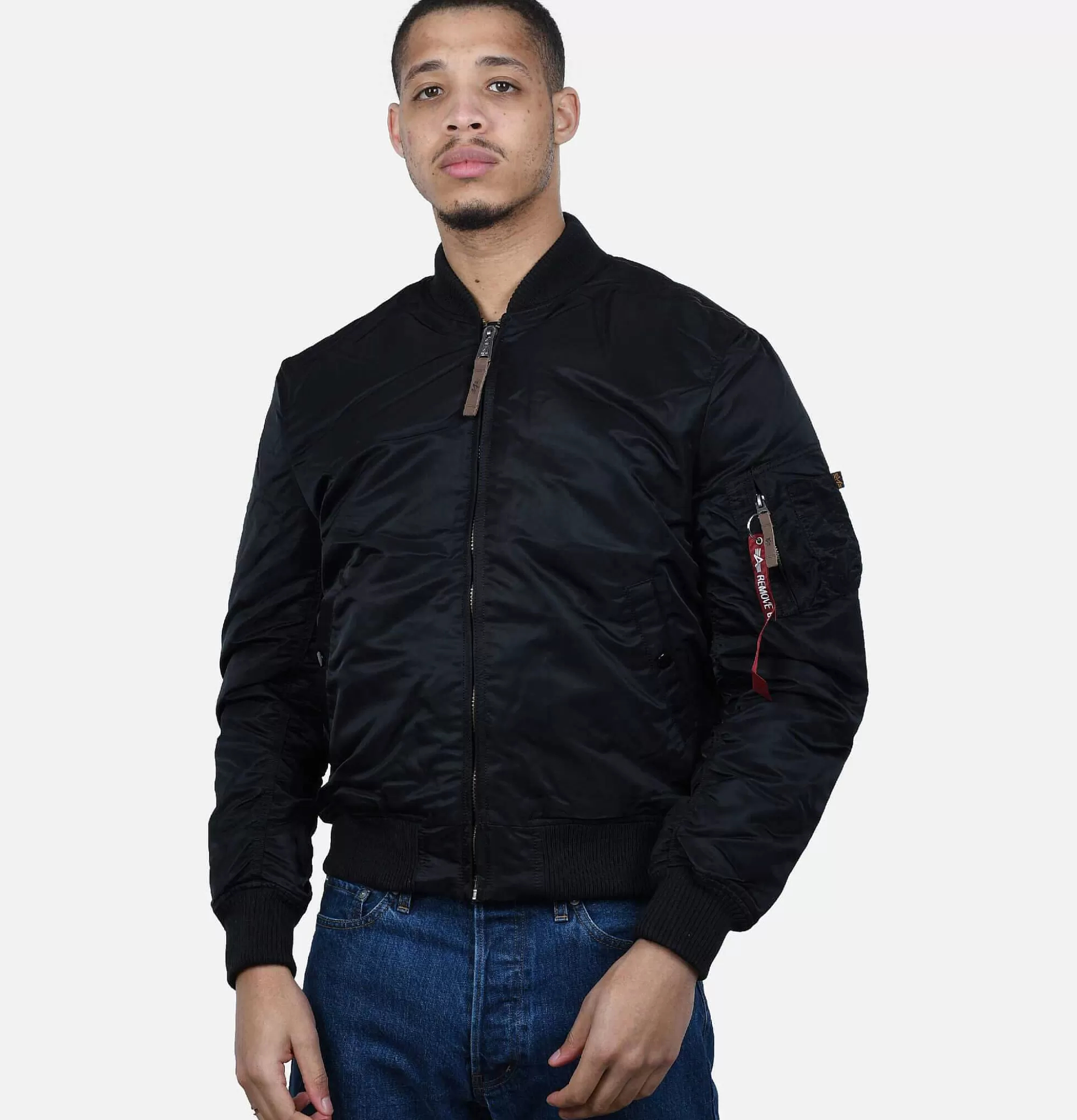 Chaqueta Militar ALPHA MA-1 Vuelo Nocturno | Abrigo Aviador en Negro Carbón - Diseño Clásico Reeditado para Outwear Urbano