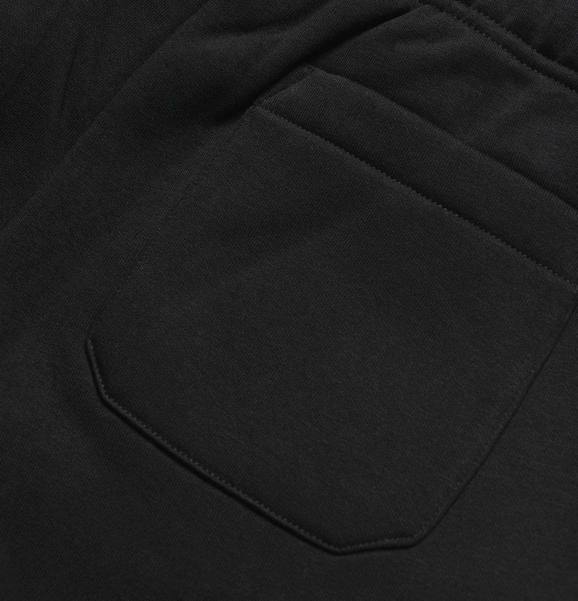 CARHARTT WIP - Pantalón Chase Deportivo Urbano en Negro | Corte Clásico y Tejido Resistente