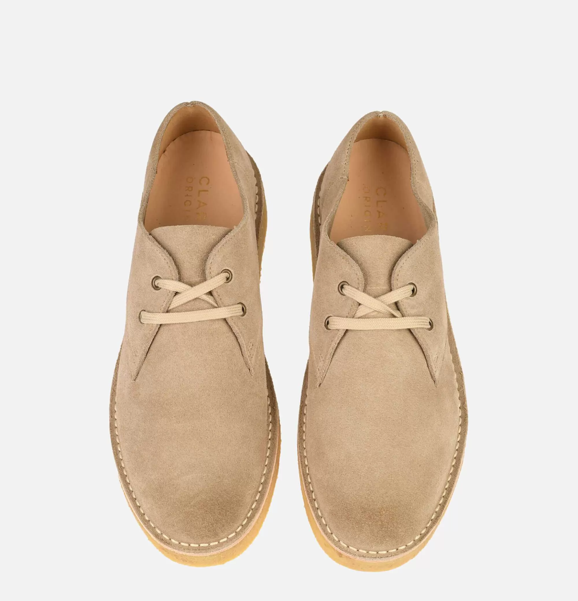 Botines casuales Clarks Originals Desert Khan 221 - Cuero envejecido tono arena para hombre, estilo urbano versátil