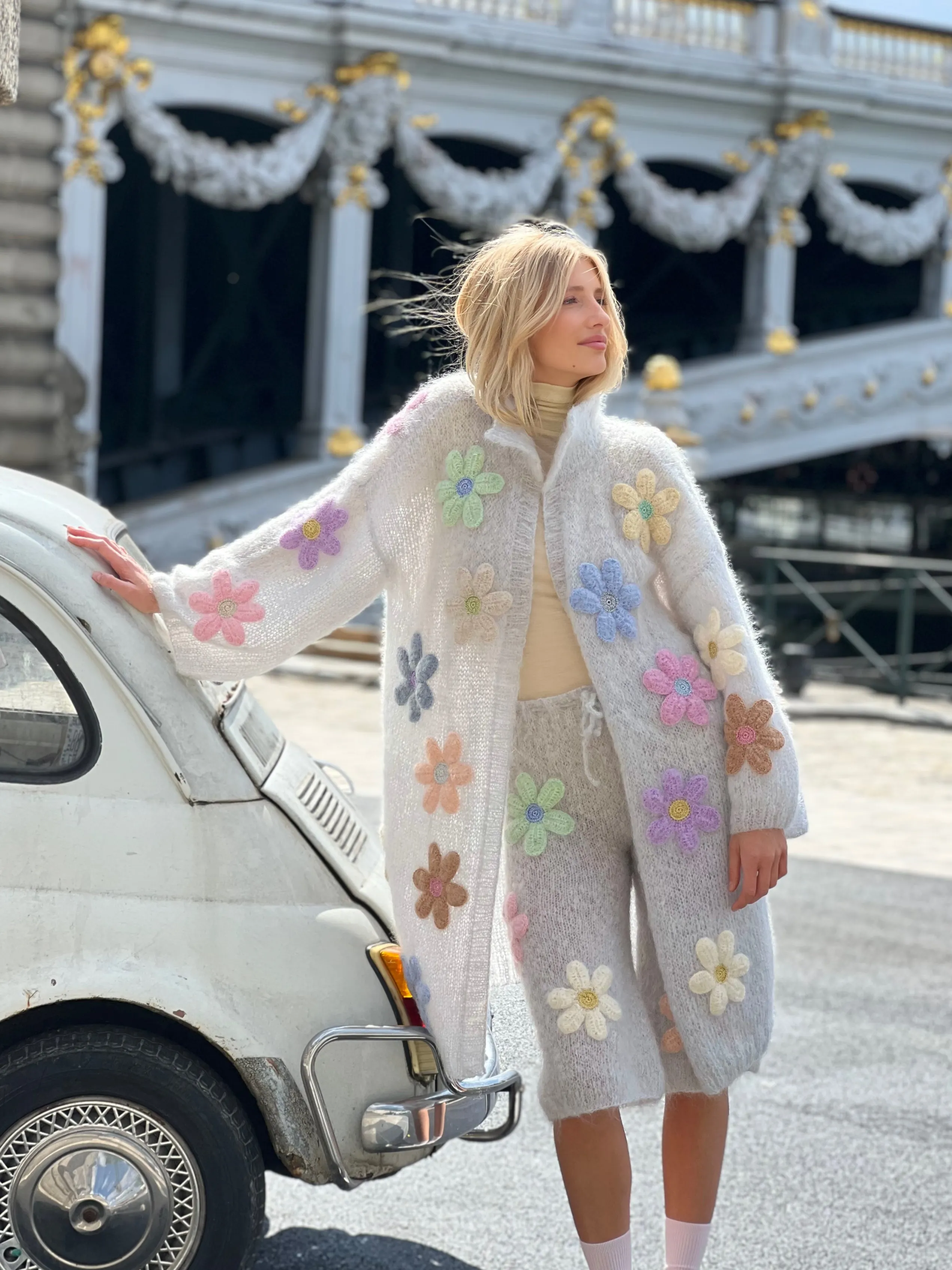 Rose Carmine COAT FREE FLOWERS GRIS- Coats