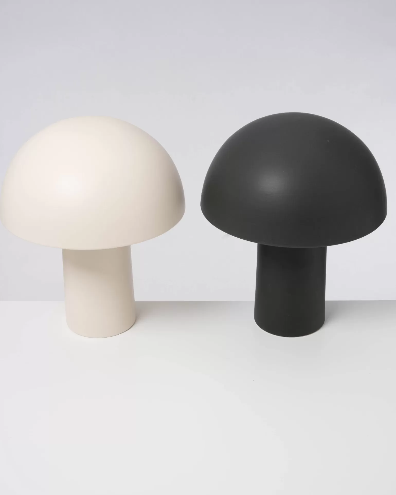 Lámpara de Cerámica con Diseño de Seta Verde Oscuro - Colección Motel Miio