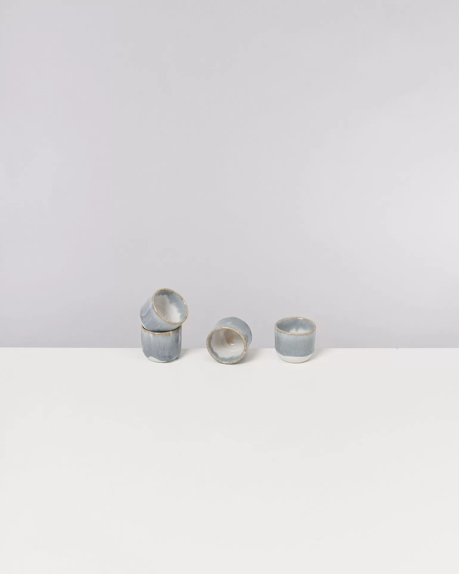 Miio Coimbra - Taza de Café Espresso en Gris Azulado con Diseño Ergonómico