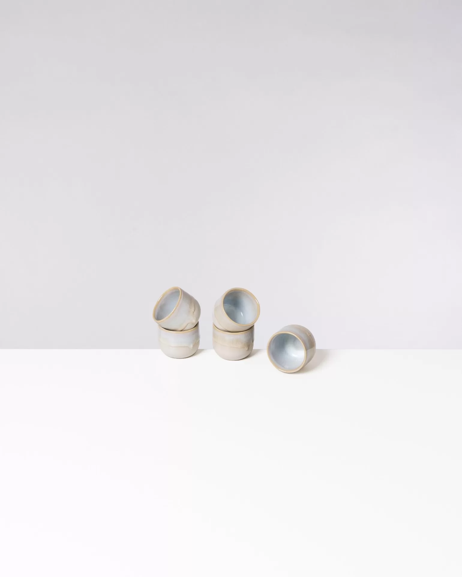 Taza Térmica Miio Coimbra para Café - Diseño Arena con Doble Pared