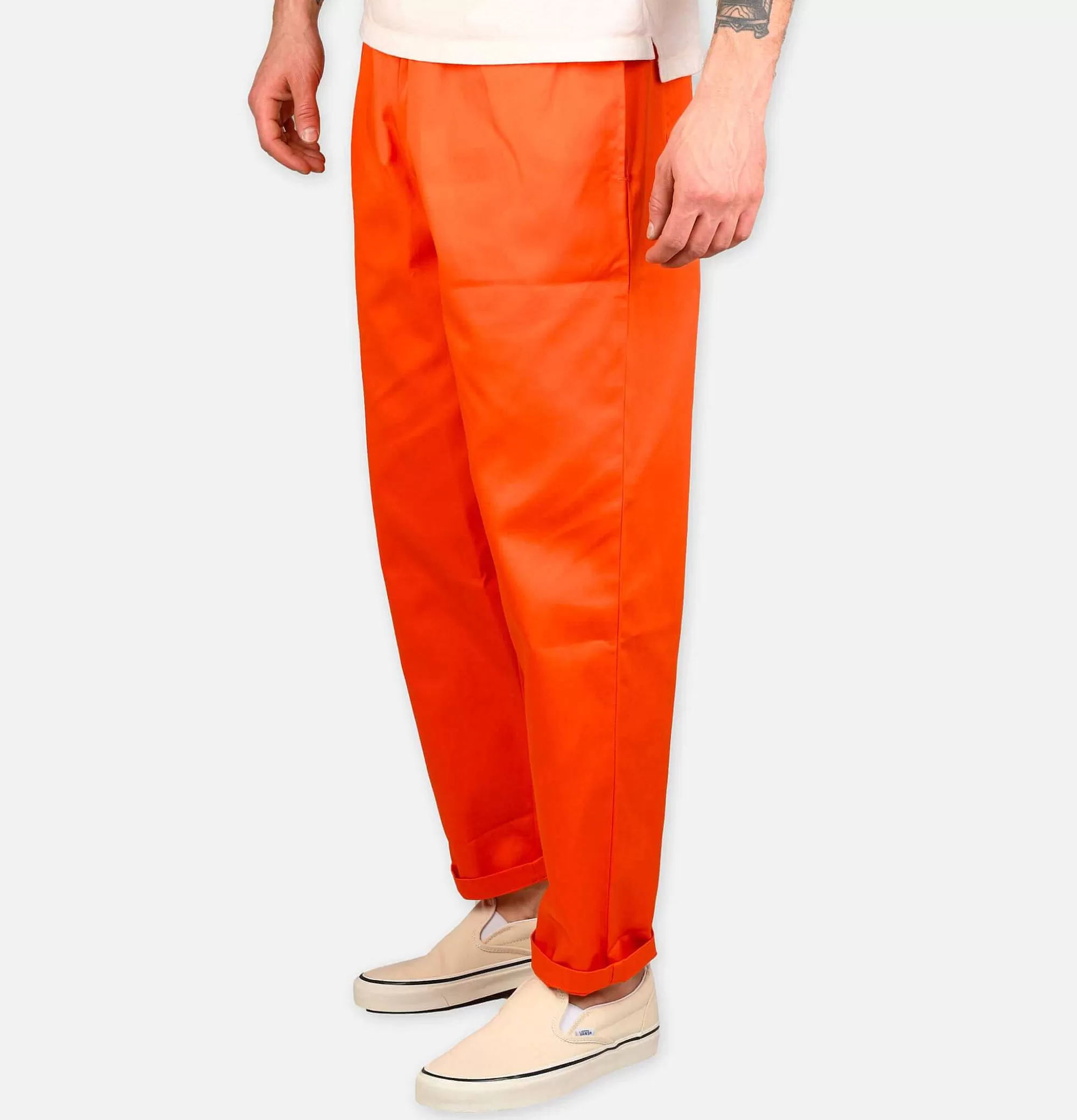 Pantalones Profesionales para Chef COOKMAN - Ajuste Ergonómico y Duradero en Color Naranja Vibrante