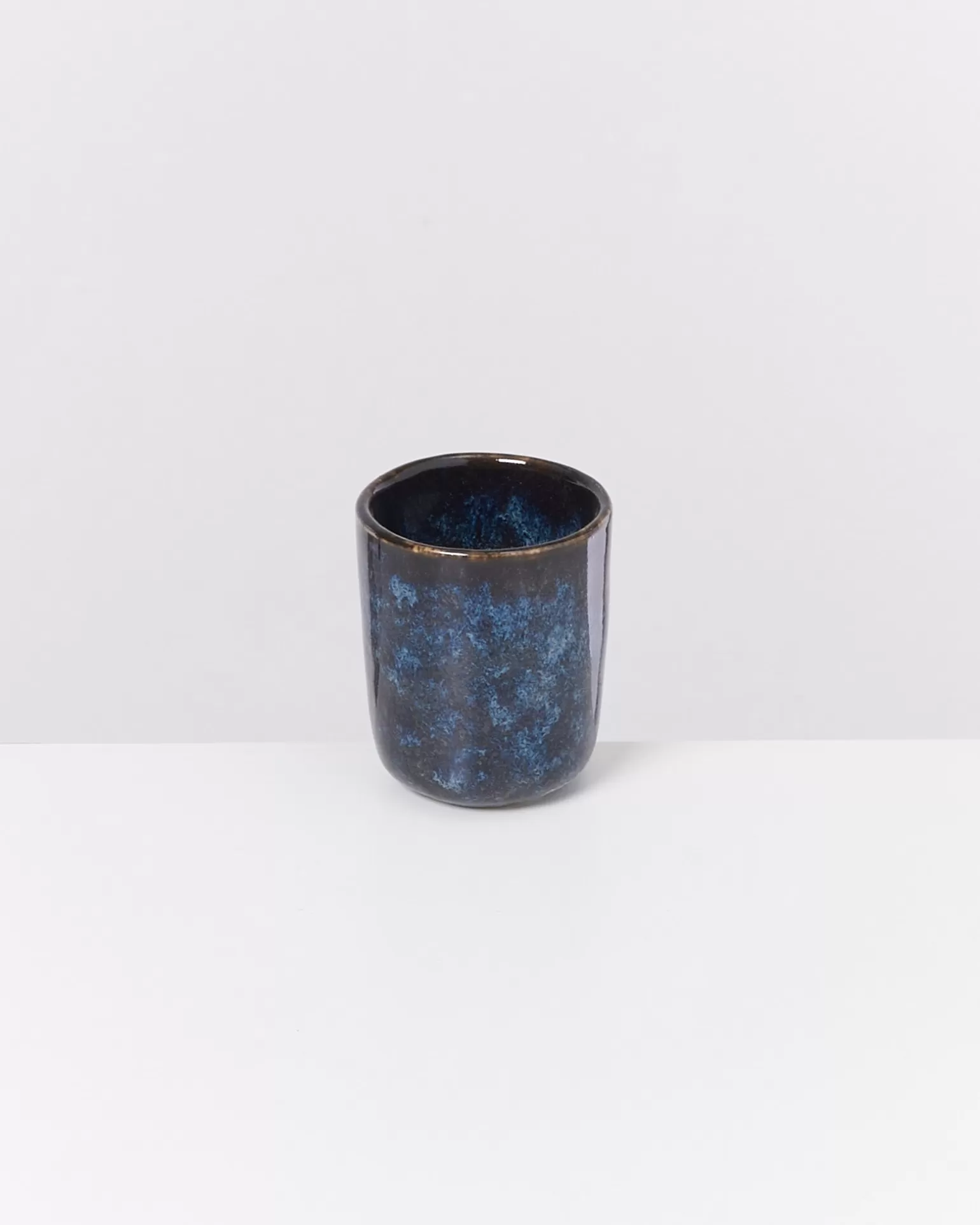 Taza para espresso azul noche - Colección Fashion Motel de Miio Cordoama | Diseño elegante
