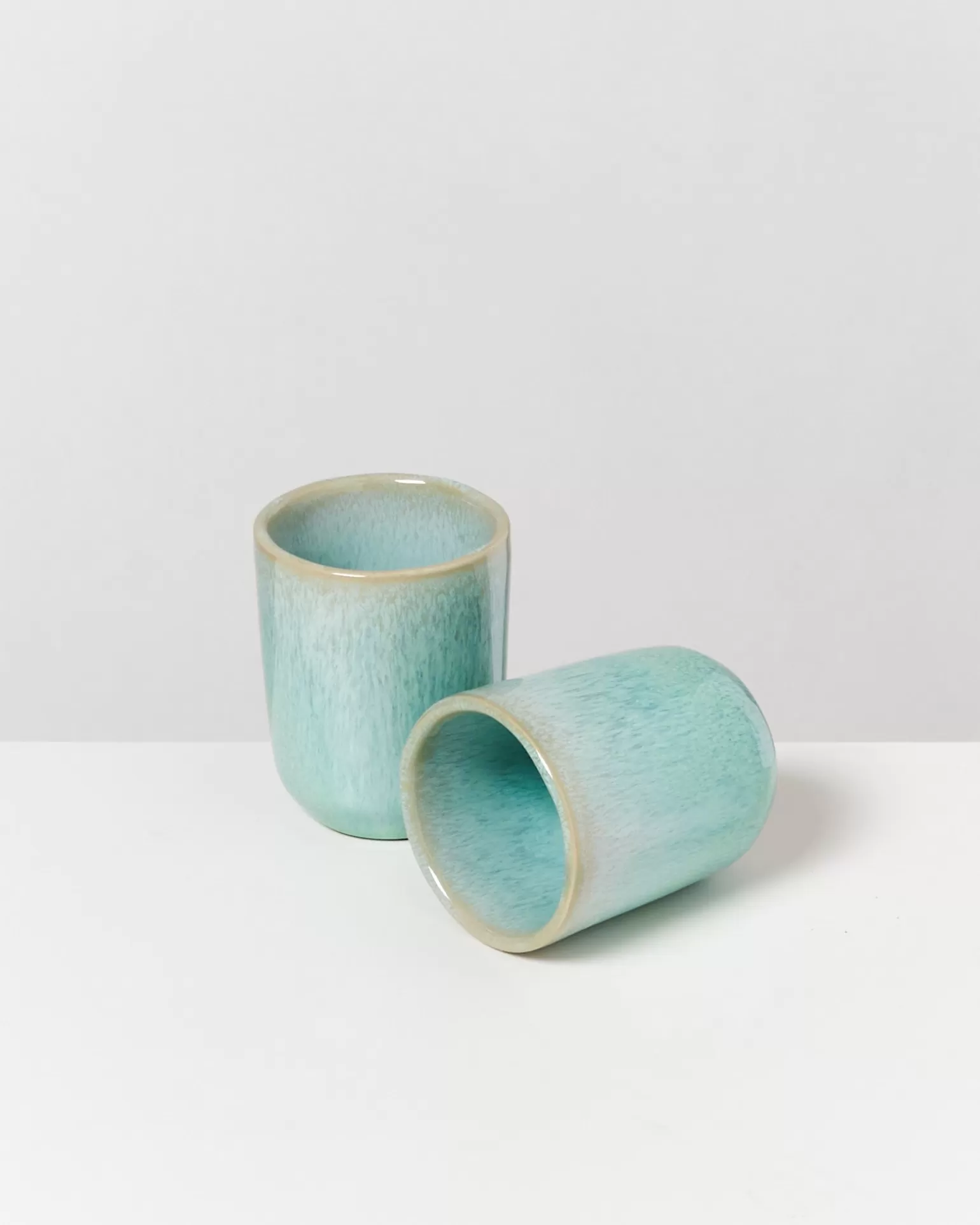 Hospedaje Online Miio Cordoama - Taza de Café Expresso con Diseño en Menta Fresca