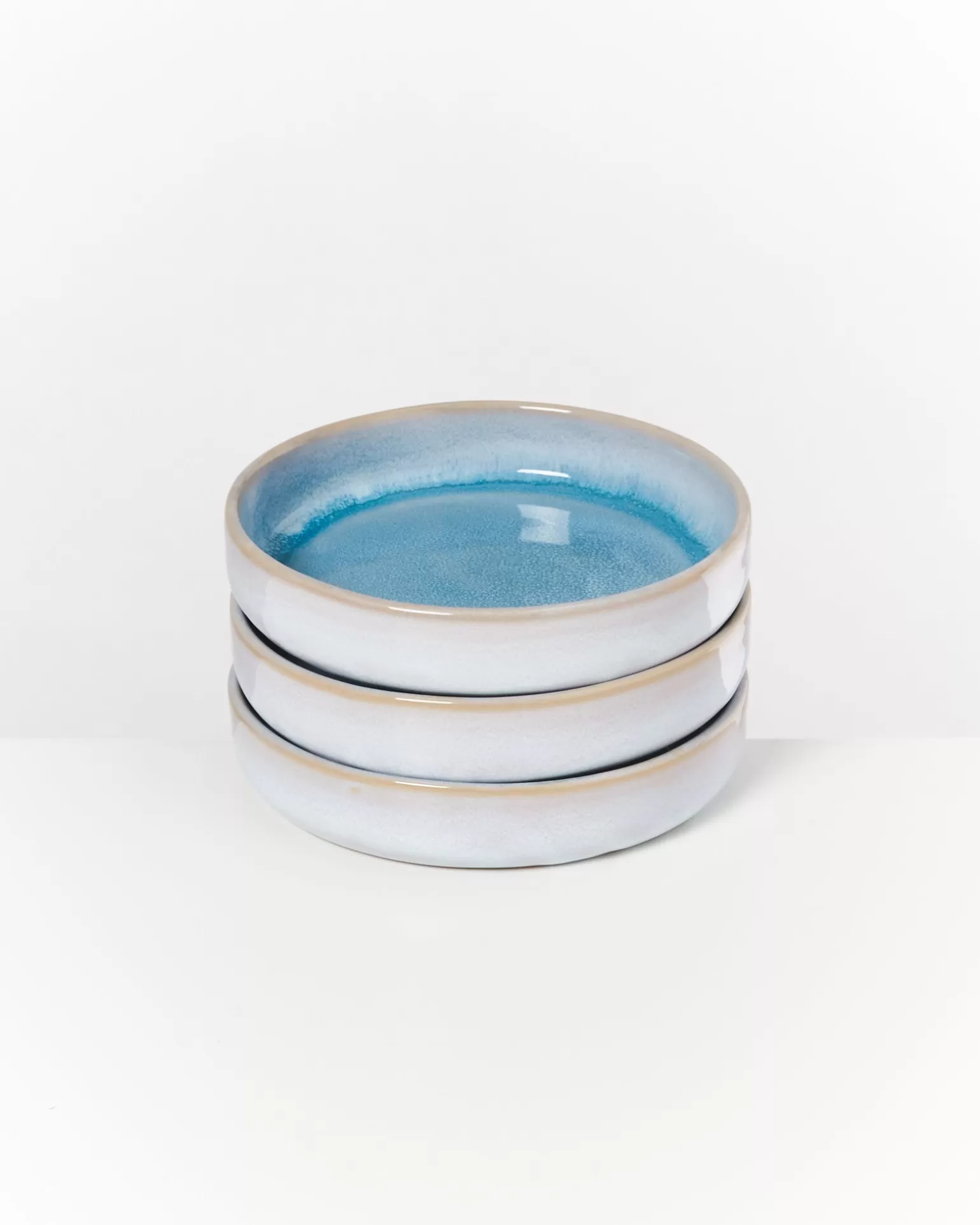 Oferta Especial: Plato Compacto Mini Aqua Profundo - Motel Miio Cordoama
