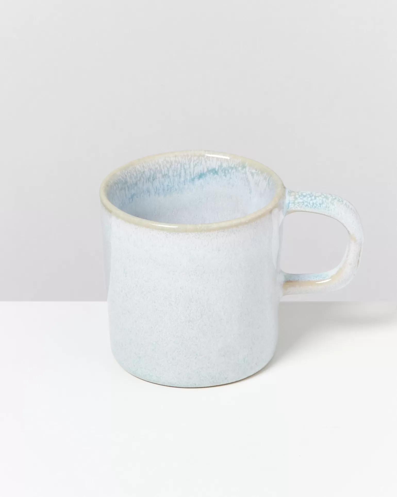 Juego de 4 Tazas Grandes Azul Cielo - Colección Miiō Cordoama para Cafeterías y Hogar