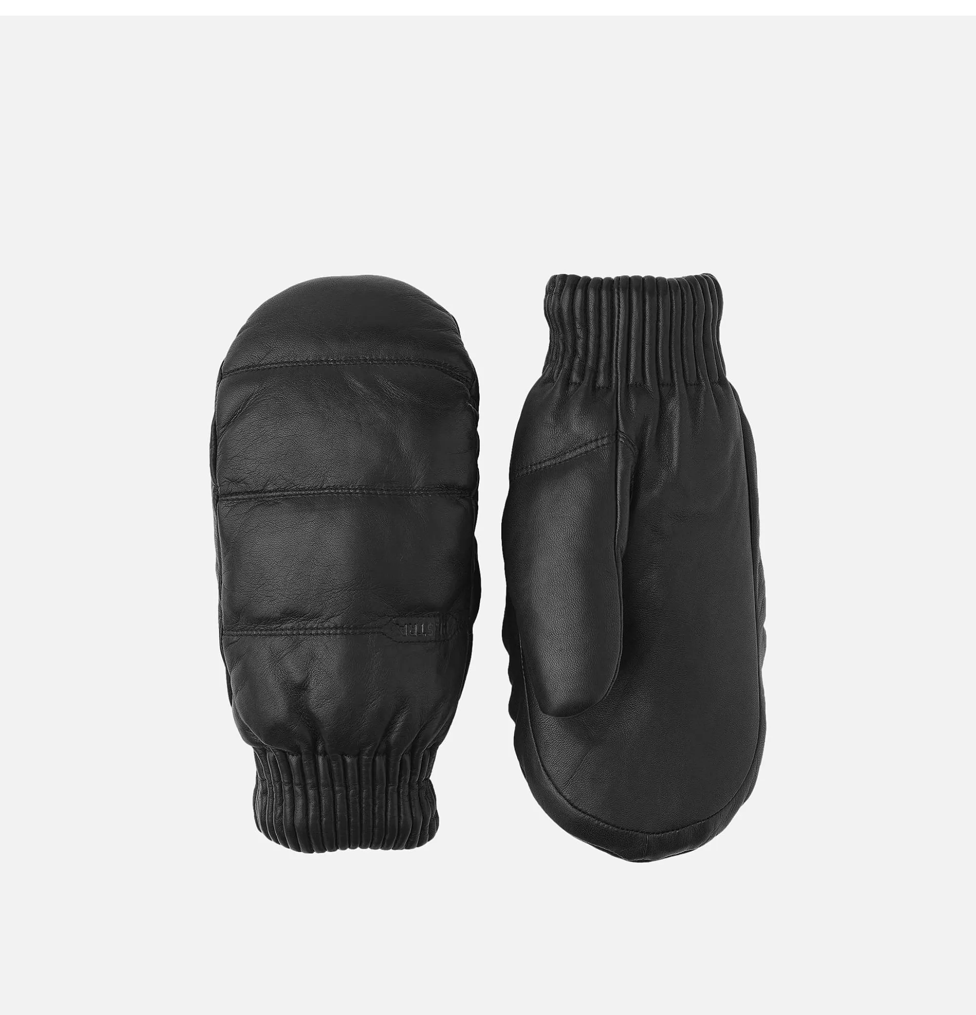 Guantes Hestra Valdres Invierno - Set Clásico Negro con Gorro y Bufanda 

Colección Premium: Guantes Térmicos Hestra, Gorros de Lana y Bufandas Acolchadas en Tonos Nocturnos 

Conjunto Invernal Hestra Valdres - Guantes Articulados, Gorro Nordic y Chalina en Negro Ébano