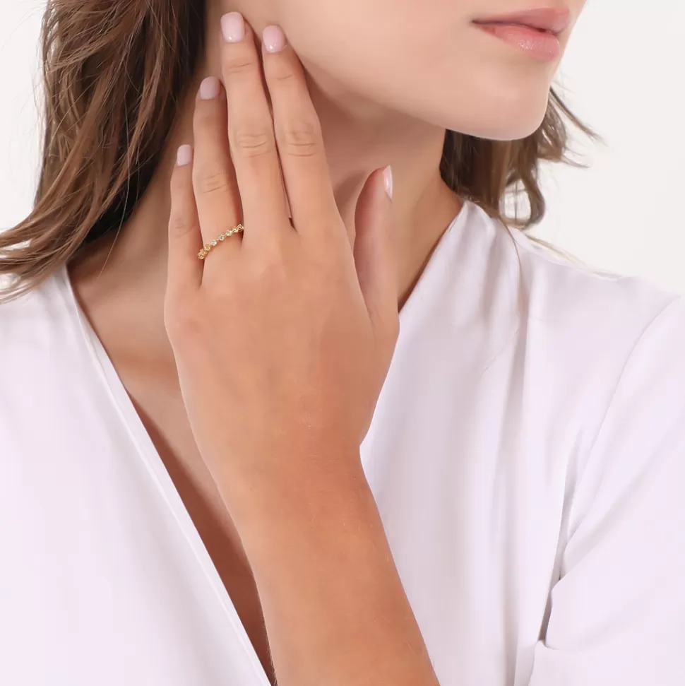 Anillo Bañado en Oro con Cristales Destellantes de Folli Follie - Energía Positiva para Mujer