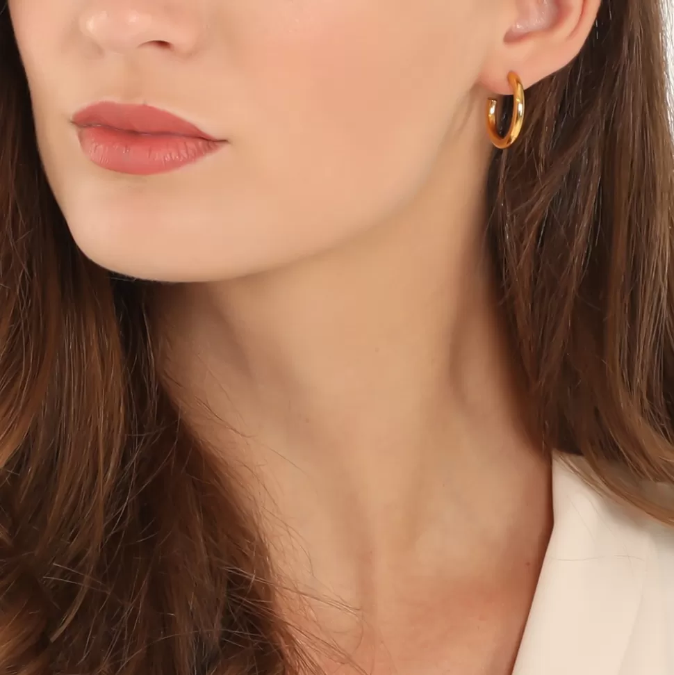 Aros Dorados Medianos para Mujer - Elegancia Duradera de Folli Follie