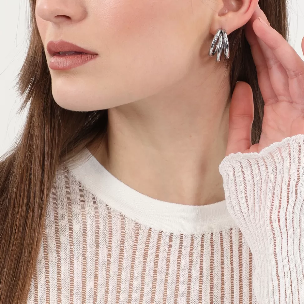 Aretes Folli Follie para Mujer - Triple Argolla Plateada Brillante Tamaño Mediano, Estilo Versátil Diario