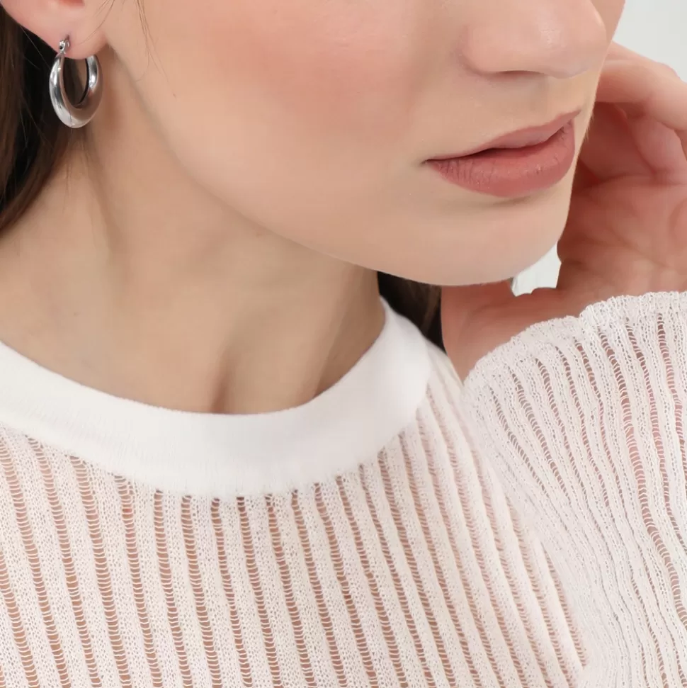 Aros Plateados Delicados para Mujer - Diseño Clásico de Aretes Folli Follie con Brillo Atemporal