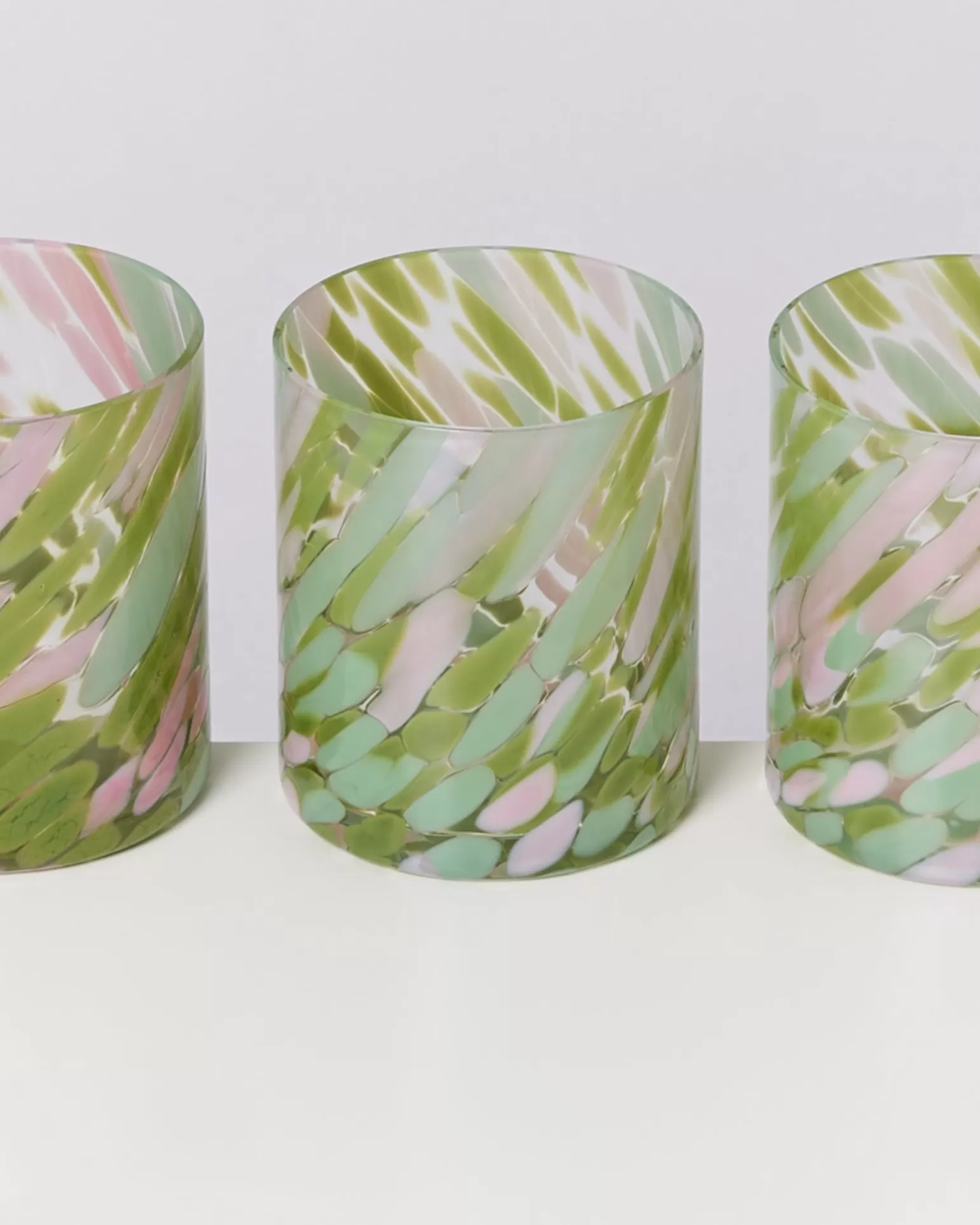 Motel Miio Joia - Juego de Gotas Grandes de Cristal en Verde Agua y Rosa Pastel | Diseño Elegante para Decoración Moderna