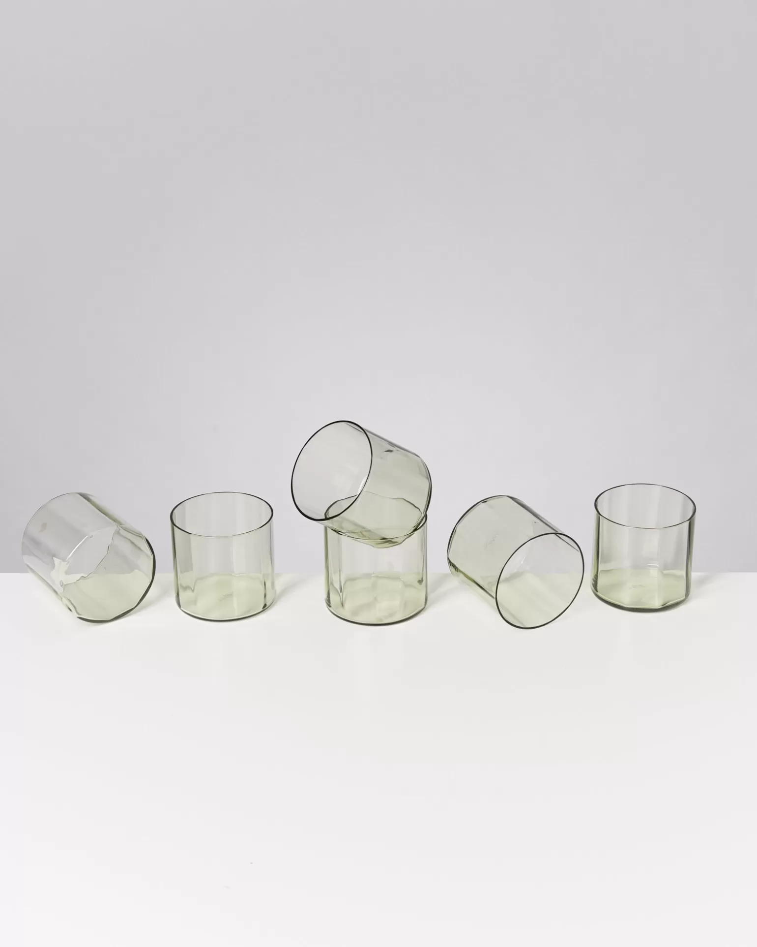 Oferta especial: Pequeña flor de vidrio esmeralda - Colección Miio Joia para decoración íntima