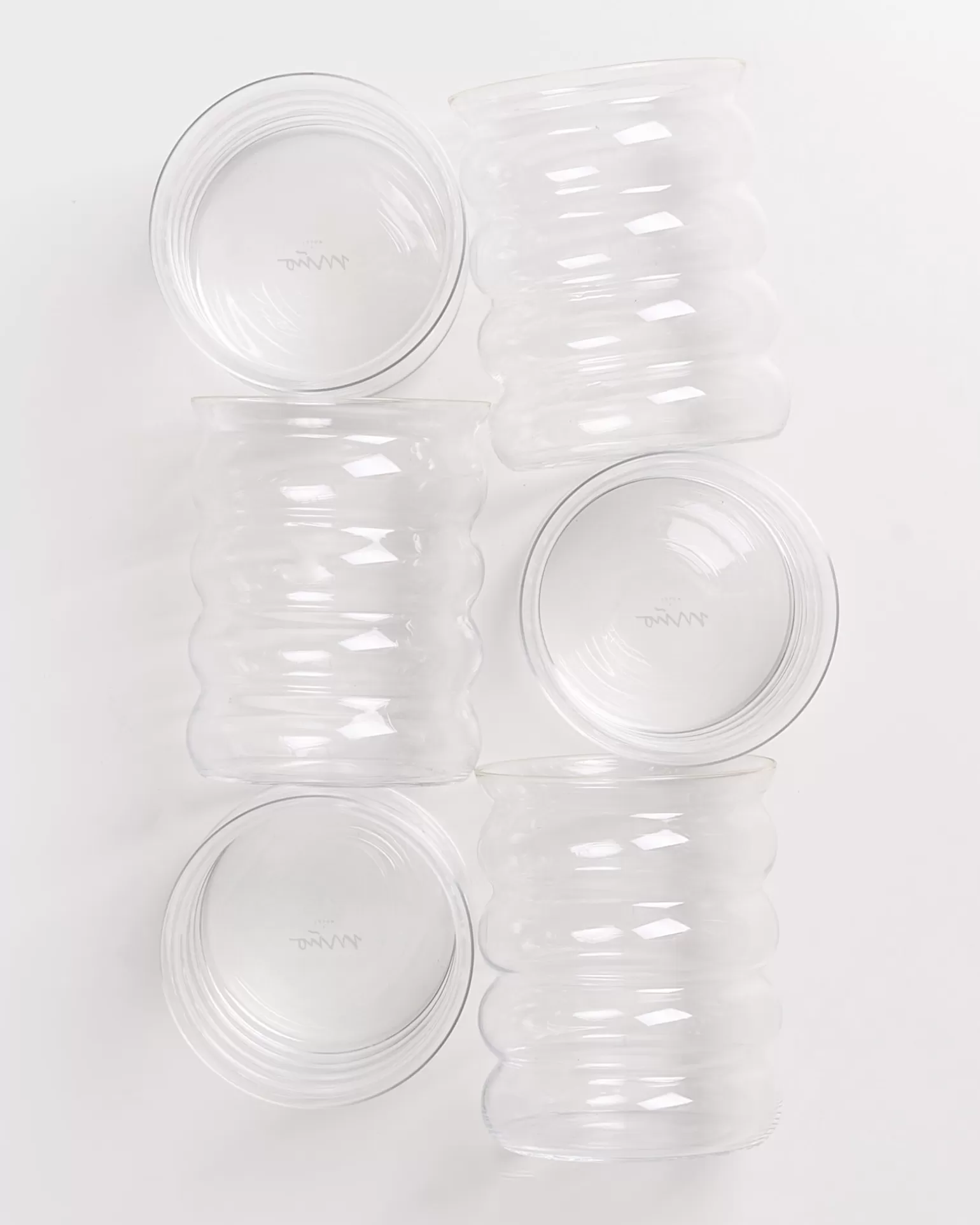 Oferta Especial: Juego de 6 Copas Clásicas Transparentes con Diseño Burbuja Grande - Motel Miiö Joia ¡Últimas Unidades!