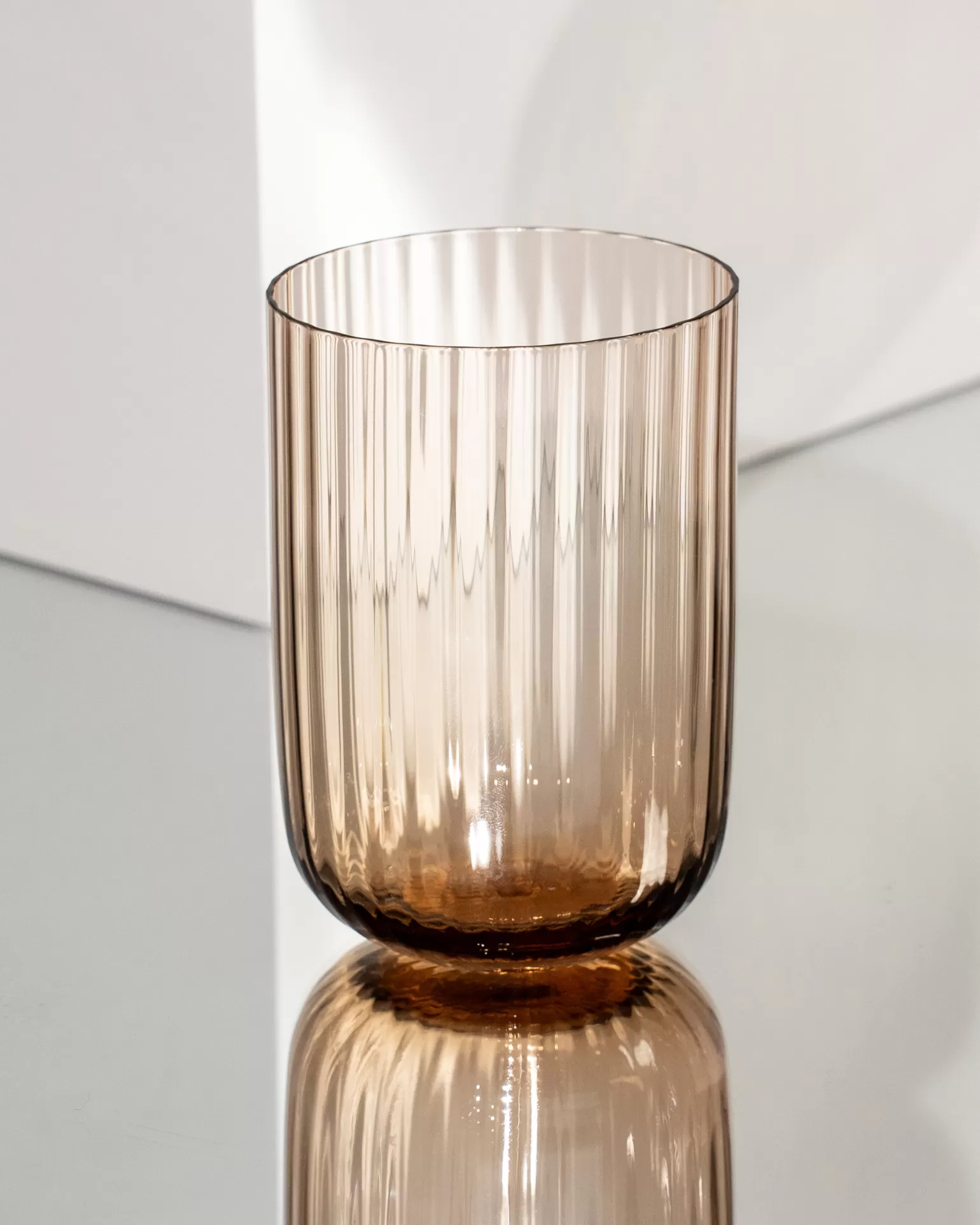 ¡Oferta Flash! Juego de 4 Vasos Tallados Motel a Miio Joia - Diseño Exclusivo con Textura Mixta, Cristal Resistente ¡Últimas Unidades!