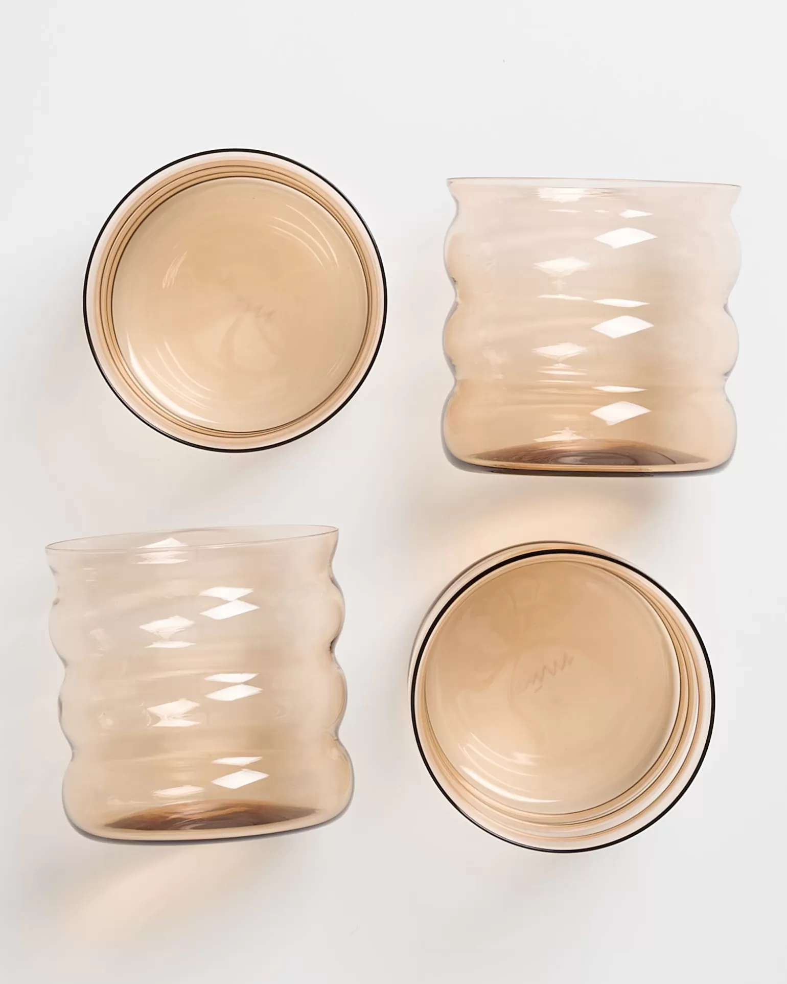 Oferta Flash: Juego Exclusivo de 4 Copas Burbuja de Cristal en Bronce - Colección Miio Joia para Ambientes Íntimos