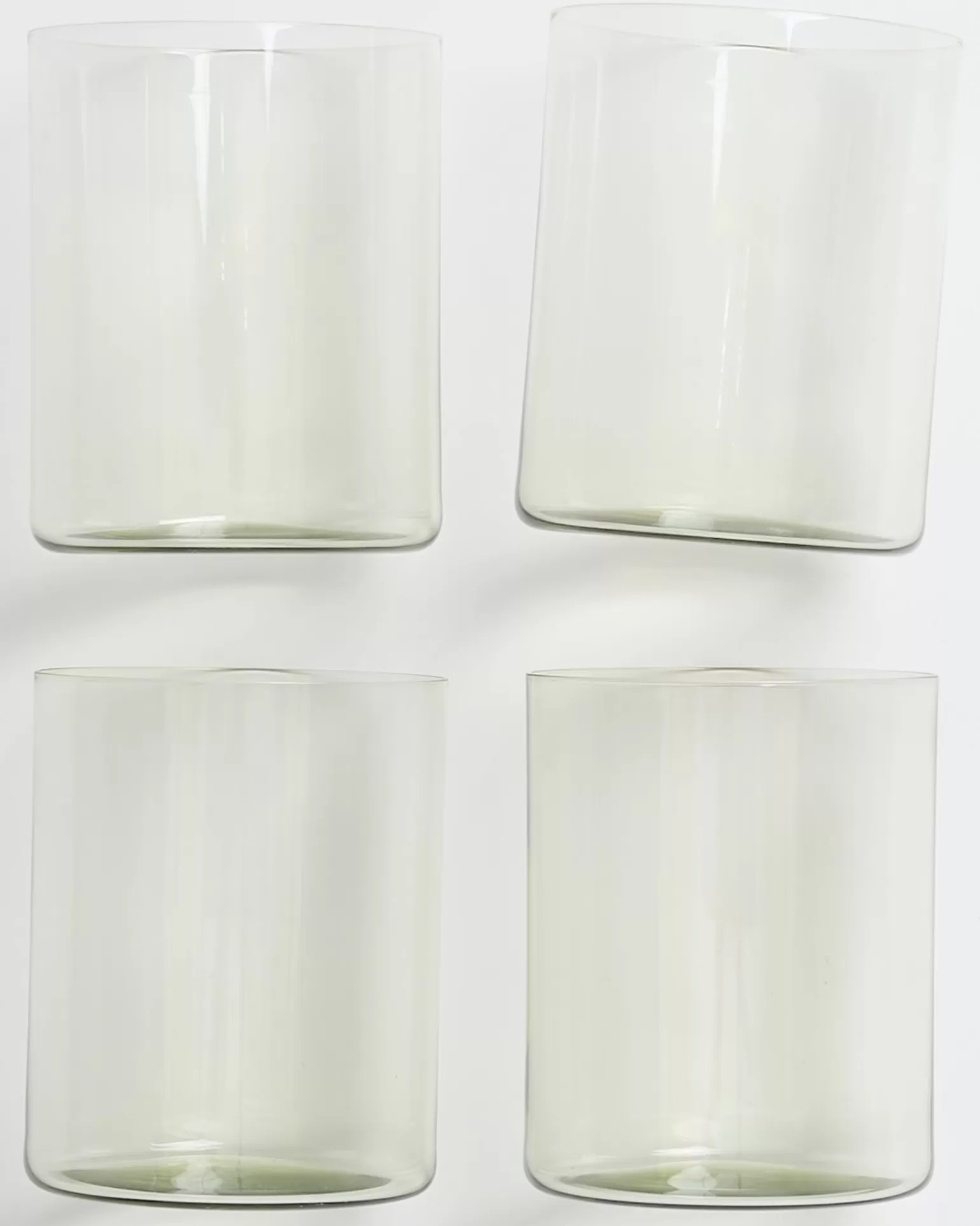 Juego Elegante de 4 Vasos de Cristal Miio Joia - Esmeralda Intenso para Hogar y Eventos