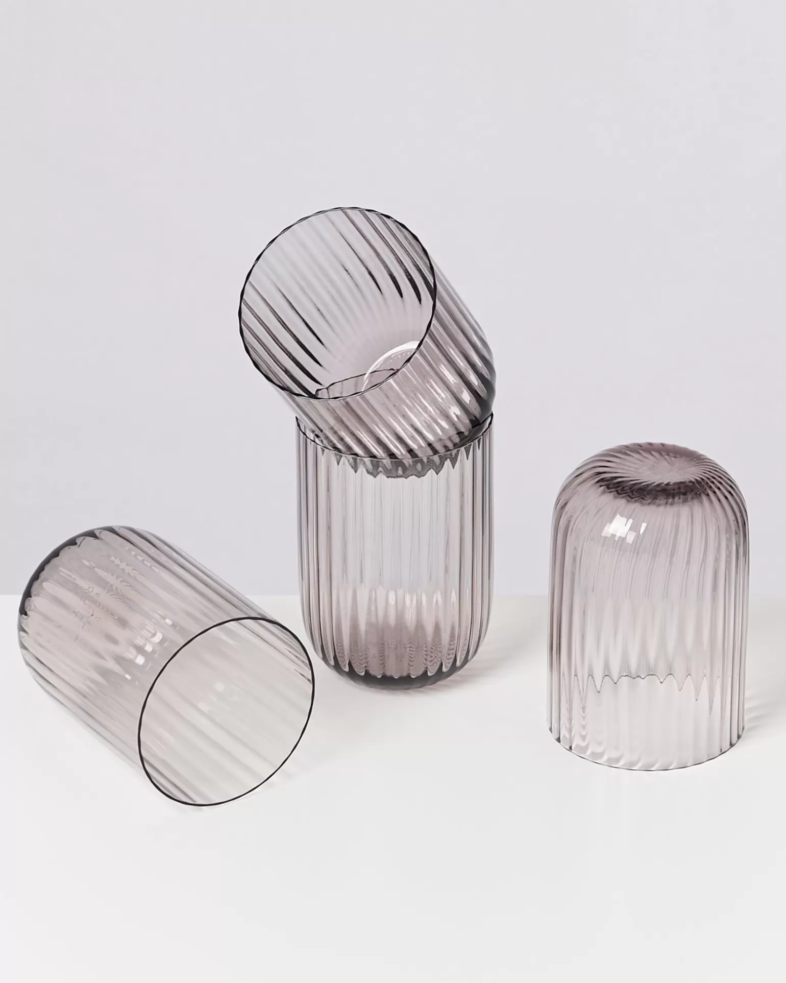 Oferta Especial: Juego Elegante Miio Joia - 4 Vasos Texturizados en Vidrio con Brillo Amatista