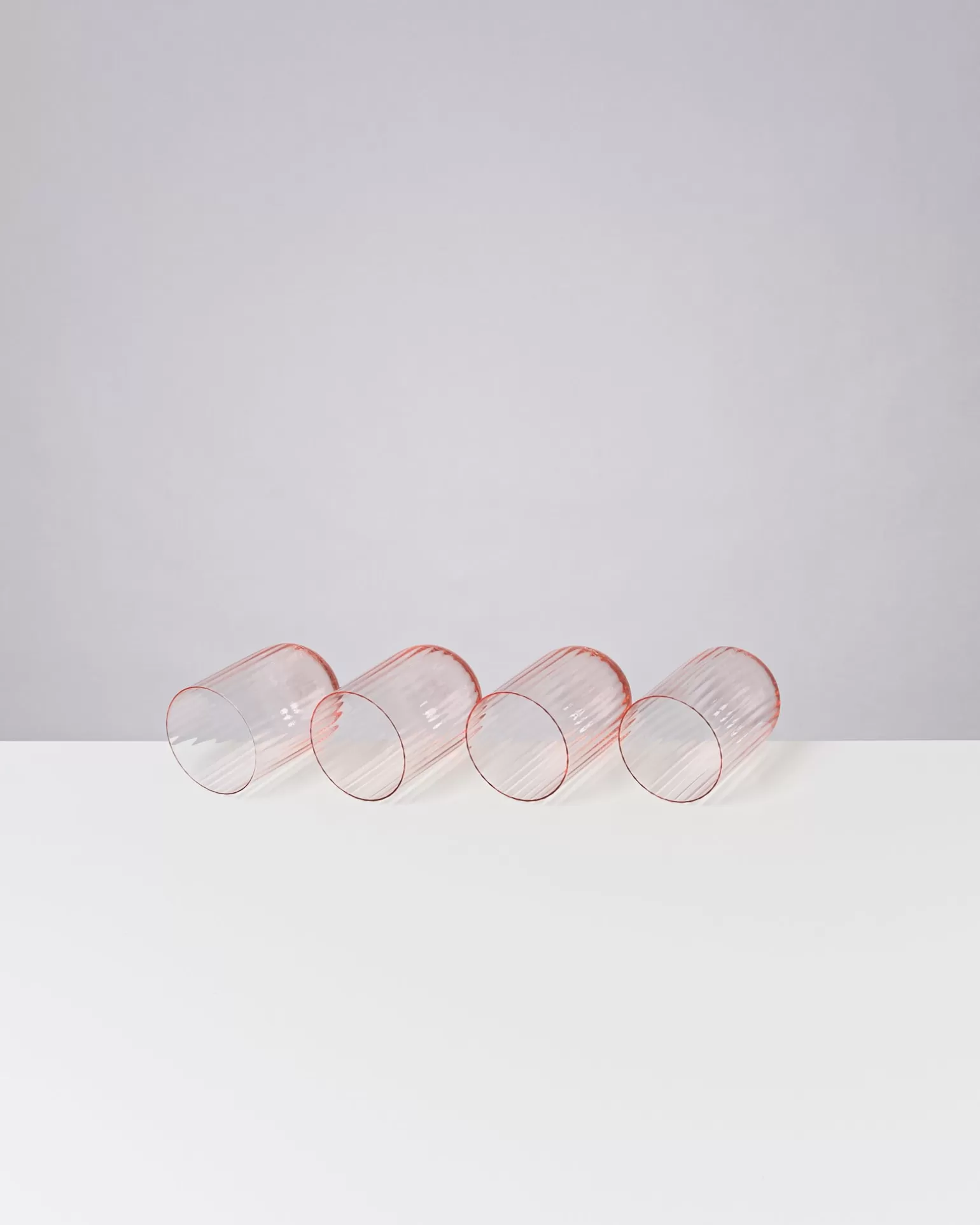 Juego Elegante de 4 Copas Miio Joia en Vidrio Texturizado - Ópalo Rosa Brillante | Colección Exclusiva Fashion Motel