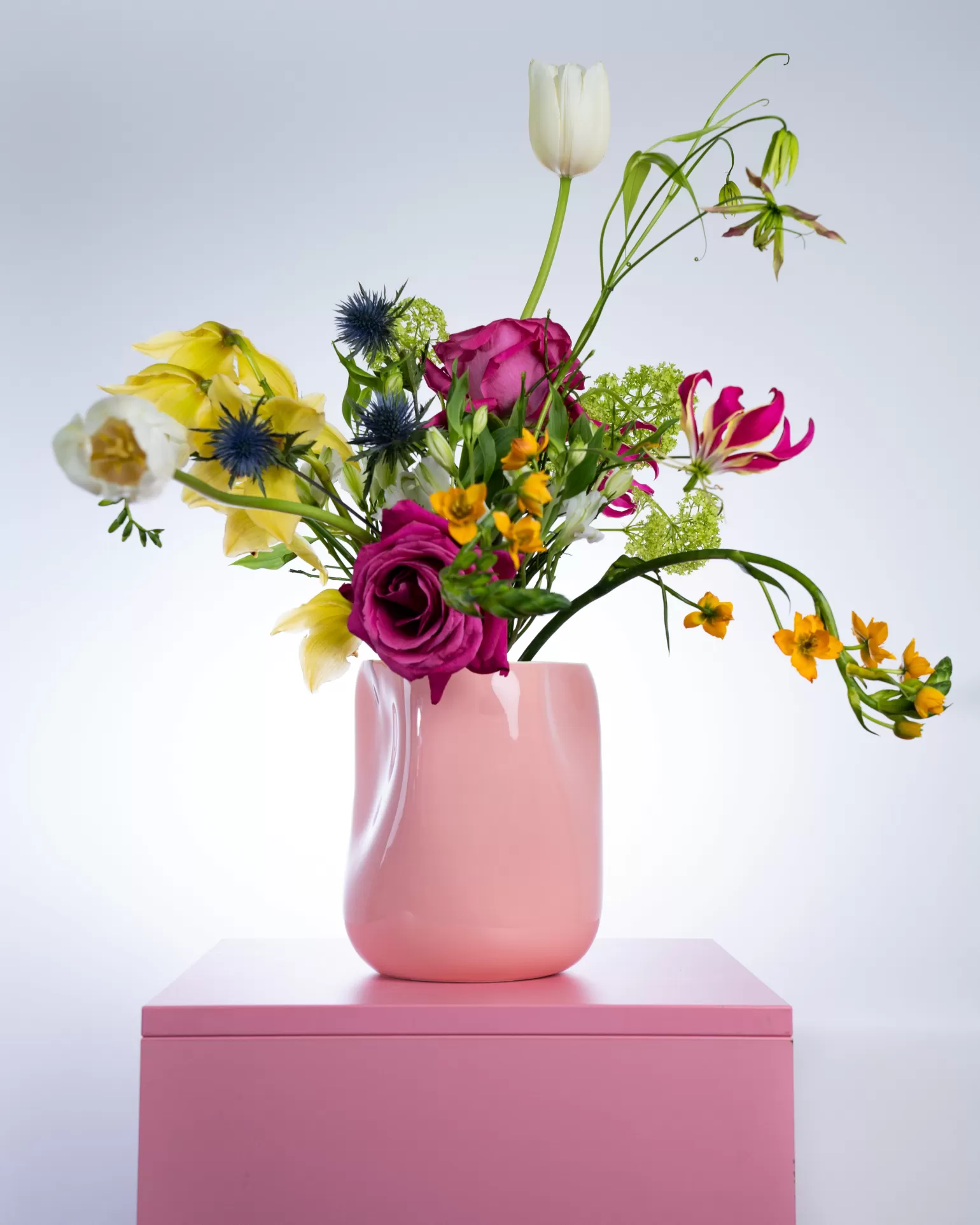 Jarrón Decorativo Miio João - Tamaño Mediano en Rosa Melocotón | Oferta Especial para Decoración de Interiores