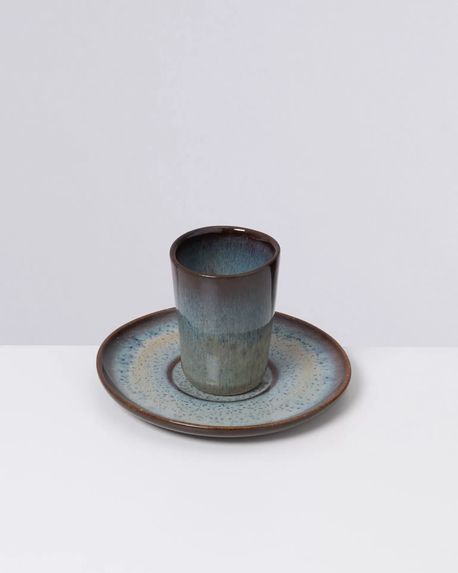 Platillo para Café Espresso Verde Azulado – Colección Miio Madeira by Sale Motel