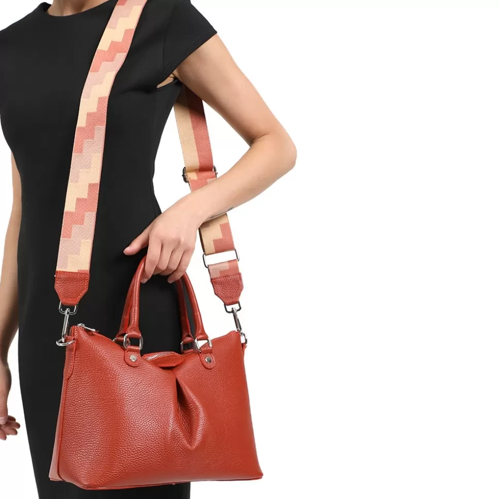Bolso Elegante Folli Follie para Mujer - Modelo Metropolitan en Cuero Italiano, Tamaño Mediano, Diseño Urbano Versátil