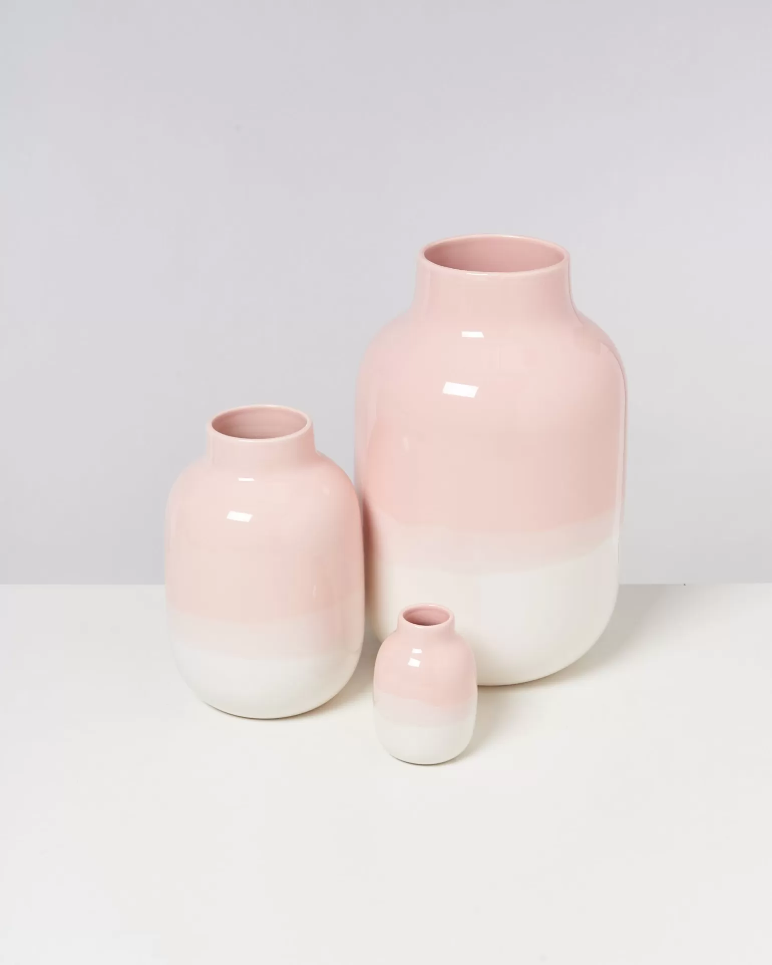 Jarrón Decorativo Moderno Miio Nuno - Rosa Suave para Hogar, Diseño Minimalista con Acabado Duradero