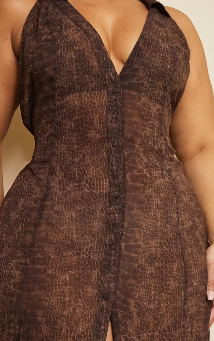 PrettyLittleThing Plus  Croc Print Chiffon Maxi Dress< Plus Size Wedding Guest Dresses