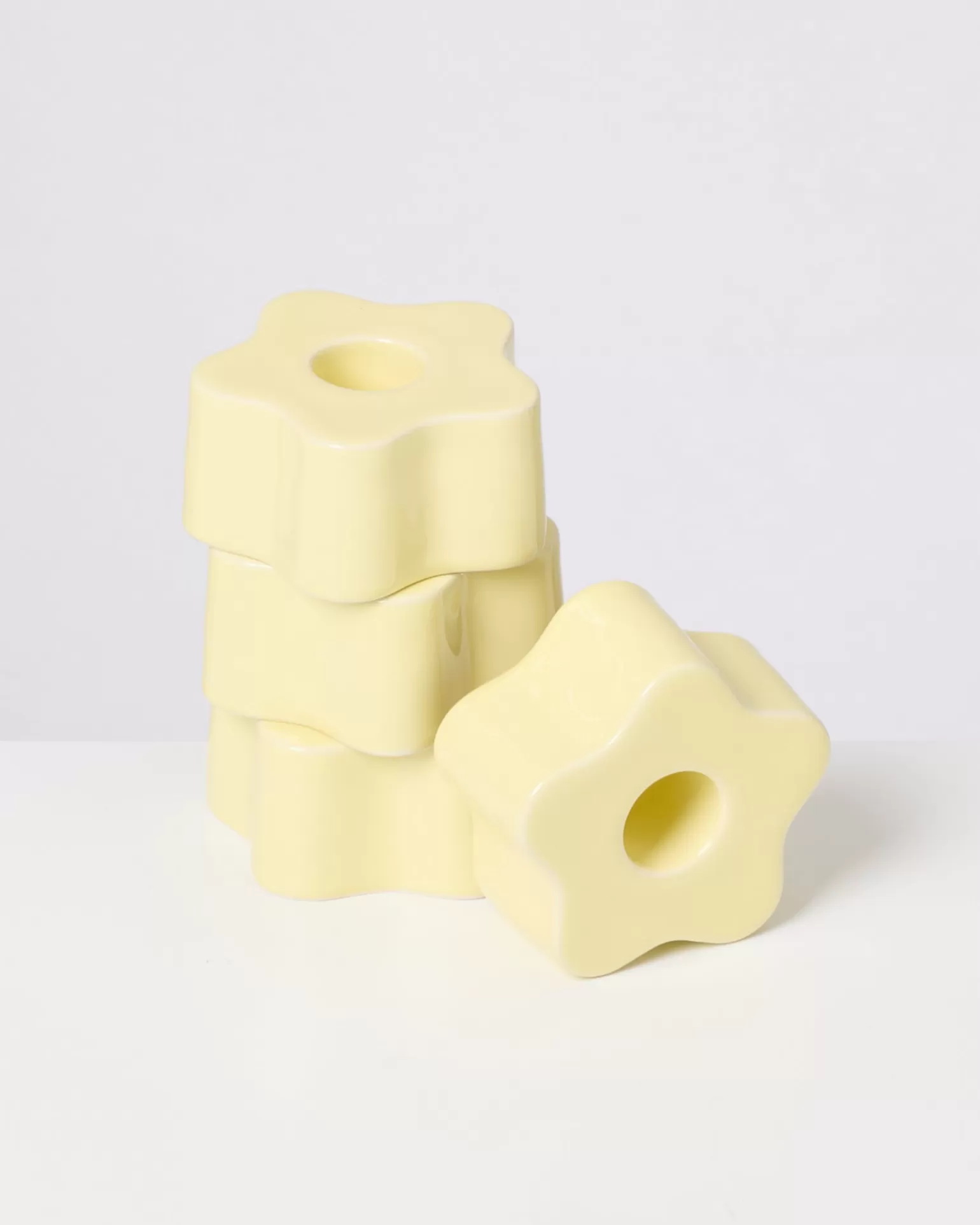 ¡Oferta Flash! Portavelas Motel a Miio Seia - Diseño moderno en tonos dorados, perfecto para decoración de interiores ¡Últimas unidades disponibles!
